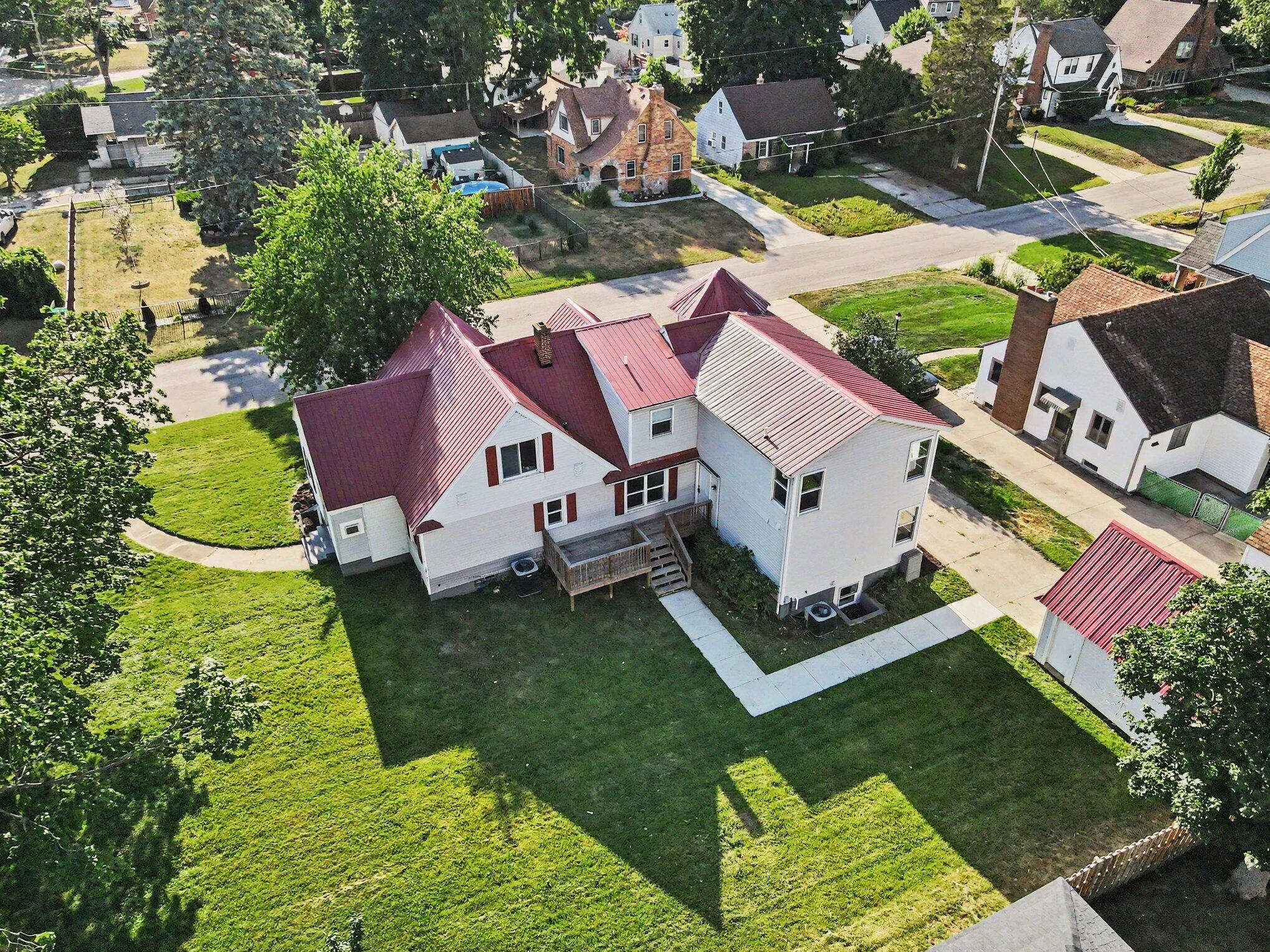 631 3 Mile Road NE Grand Rapids MI 49505