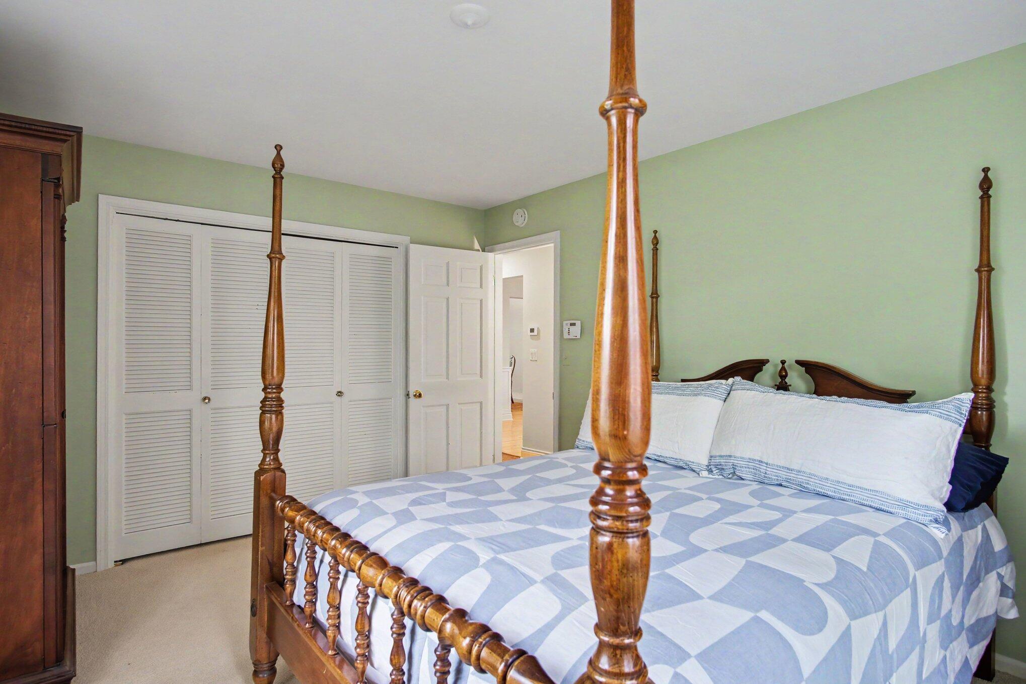 2231 Ridgecroft Avenue SE Grand Rapids MI 49546