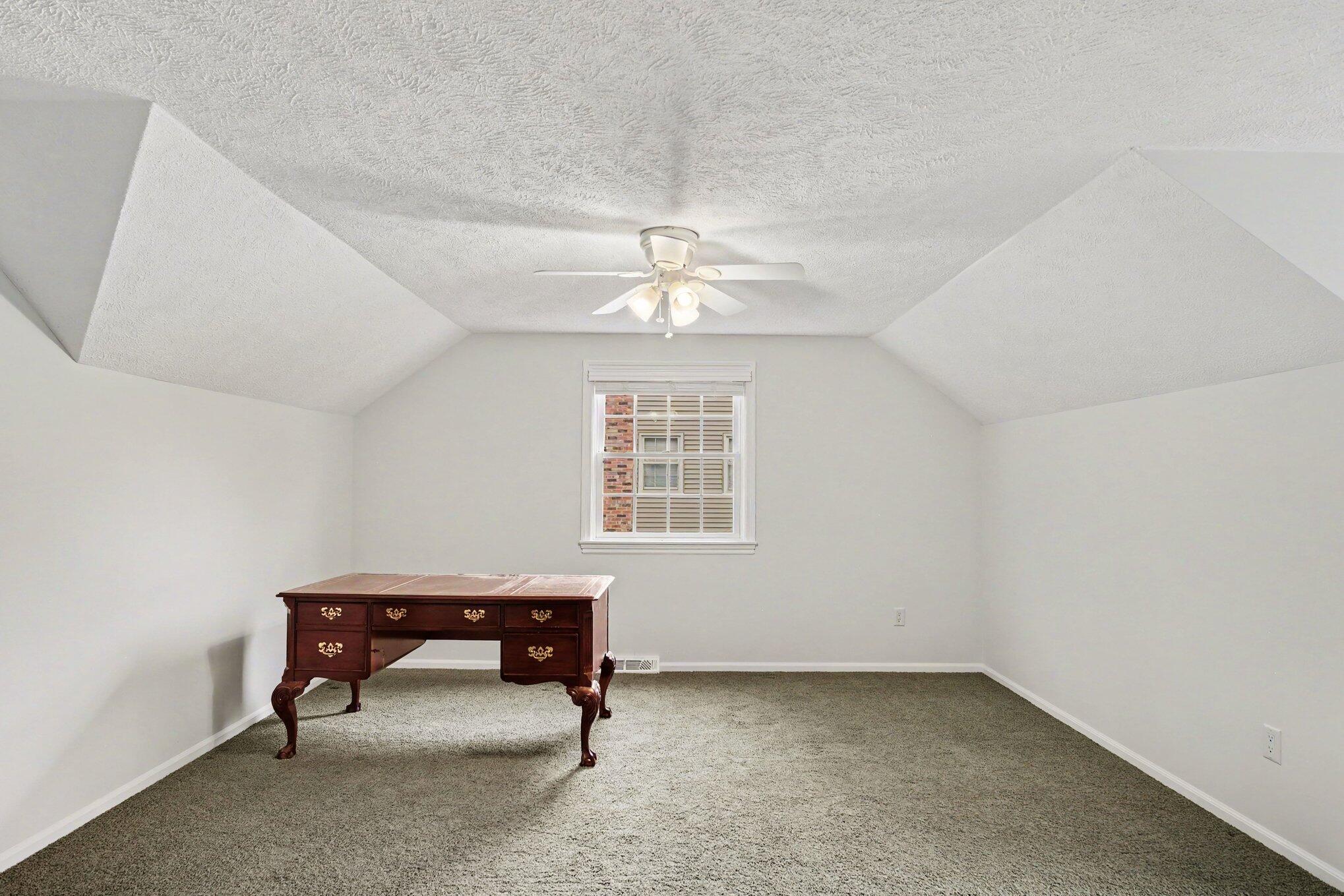 2231 Ridgecroft Avenue SE Grand Rapids MI 49546