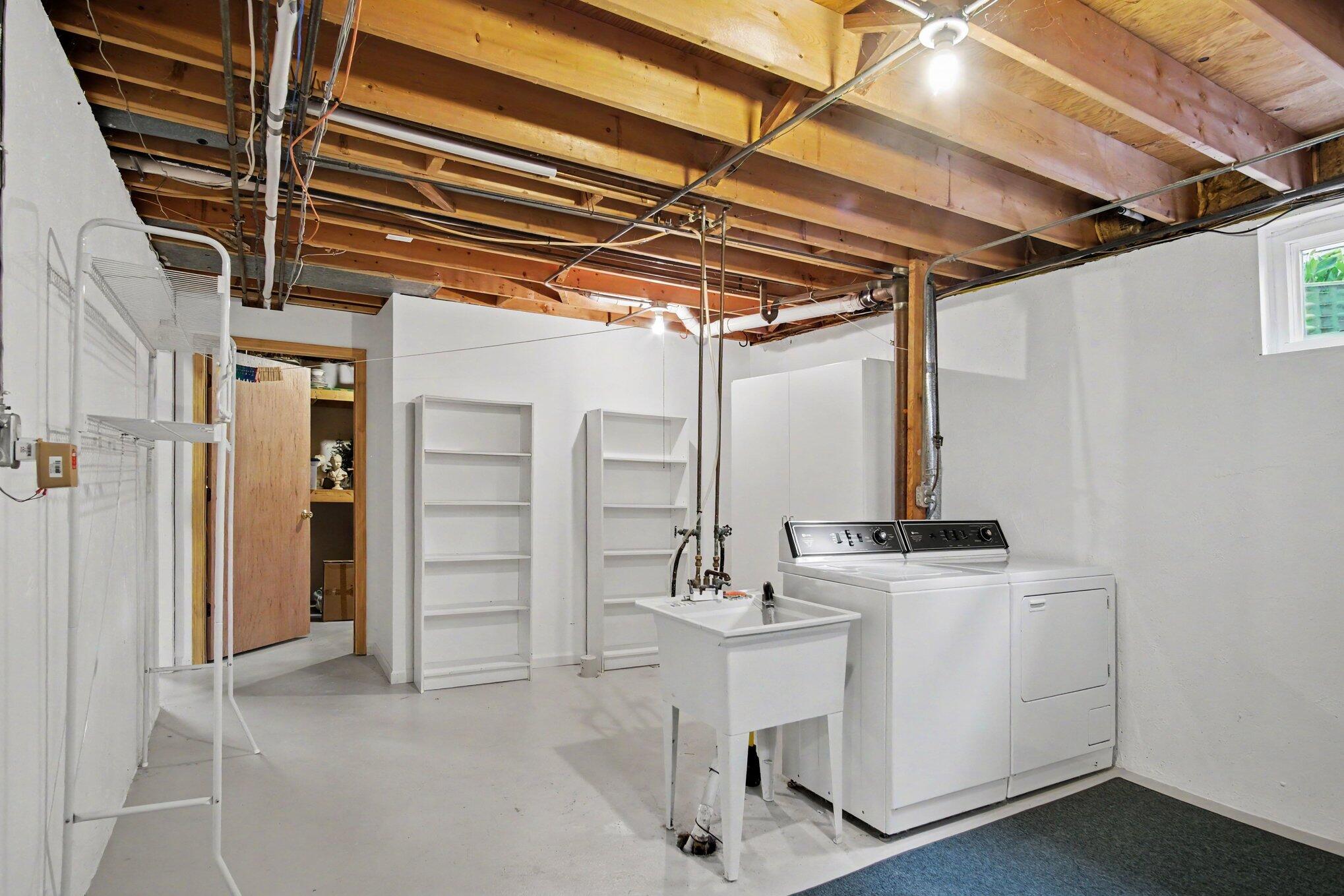 2231 Ridgecroft Avenue SE Grand Rapids MI 49546