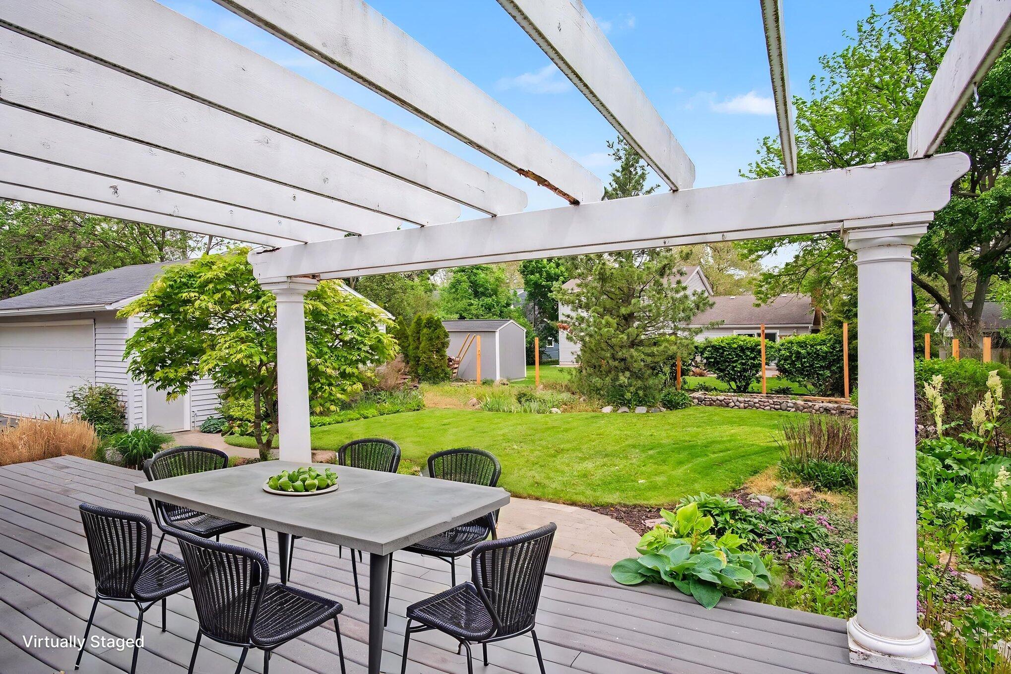 2231 Ridgecroft Avenue SE Grand Rapids MI 49546