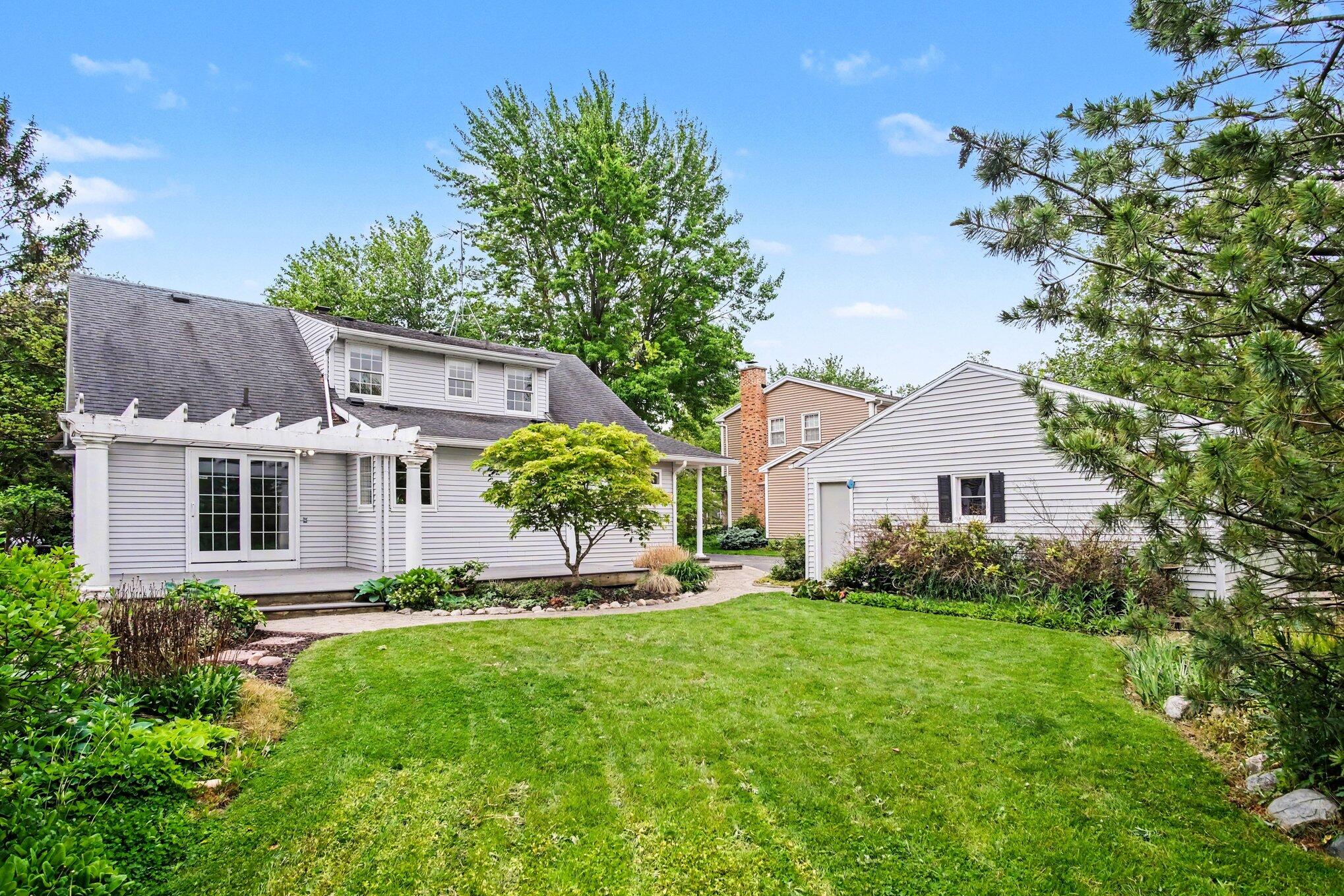 2231 Ridgecroft Avenue SE Grand Rapids MI 49546