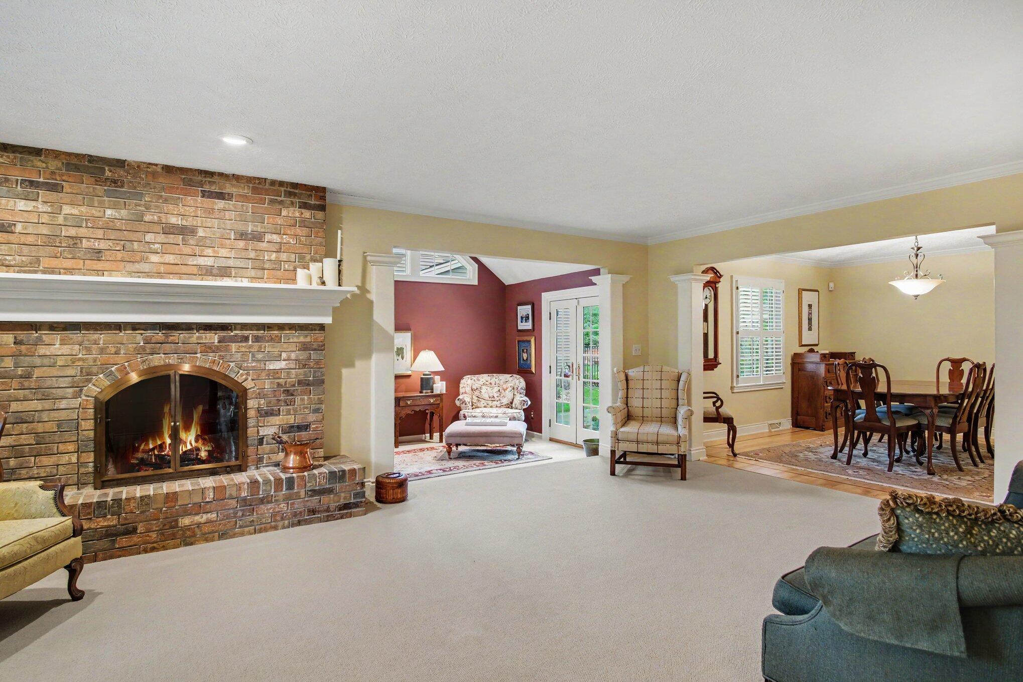 2231 Ridgecroft Avenue SE Grand Rapids MI 49546