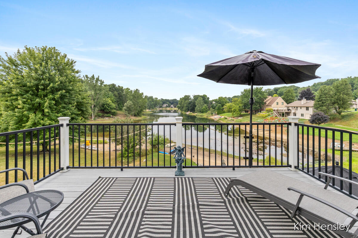 7455 Decosta Drive NE Rockford MI 49341