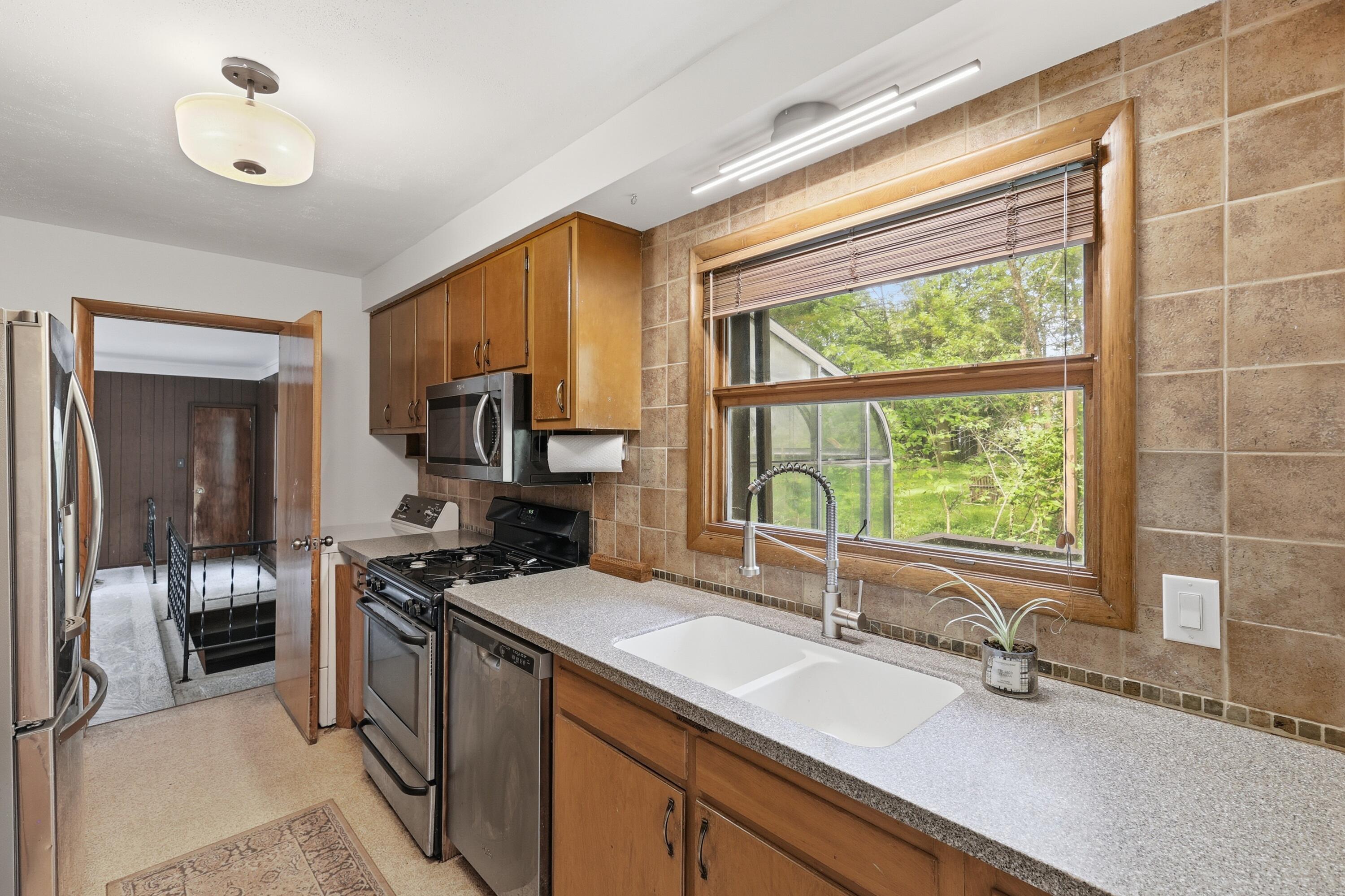 733 N Dartmouth Street Kalamazoo MI 49006