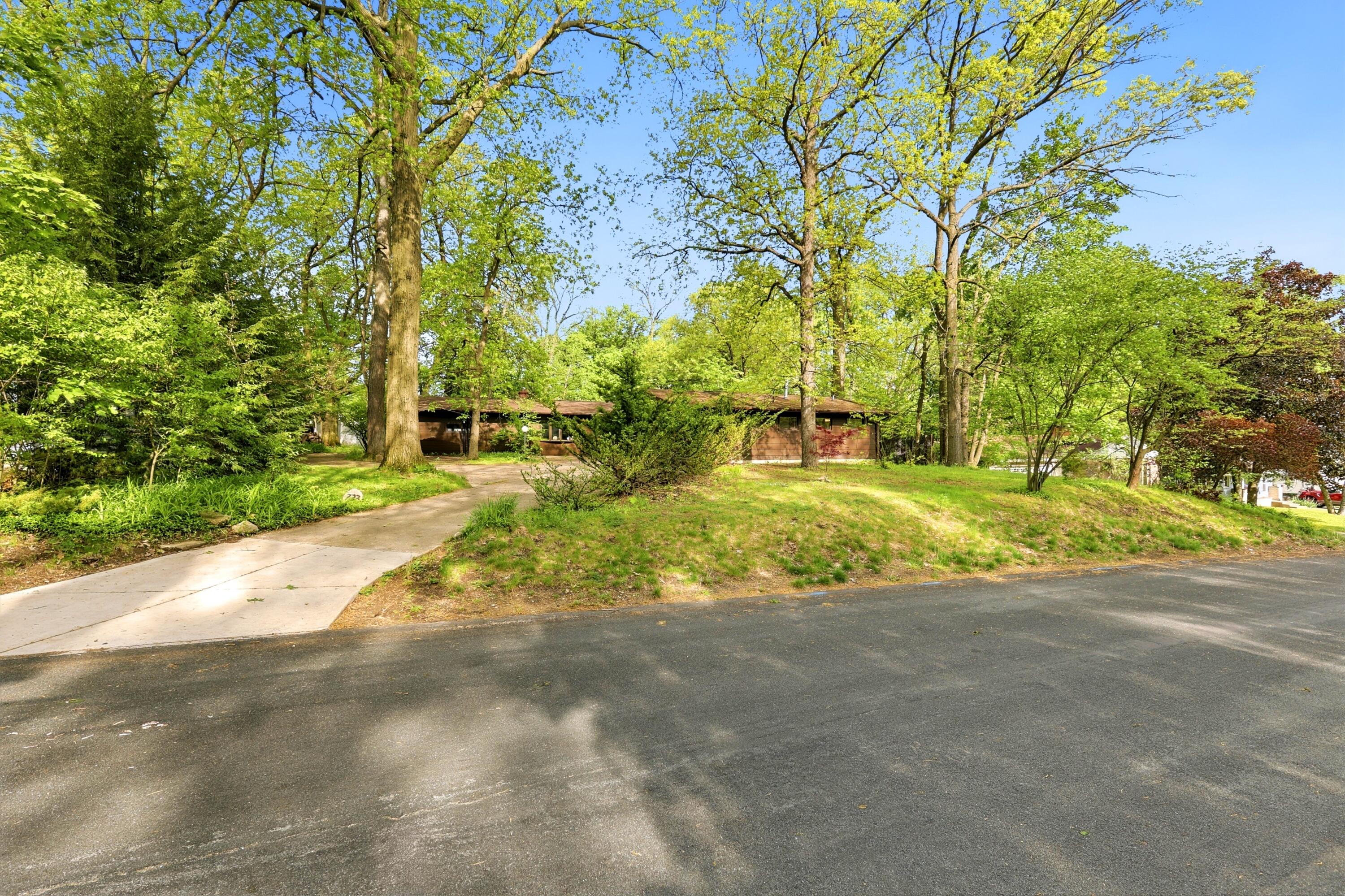 733 N Dartmouth Street Kalamazoo MI 49006