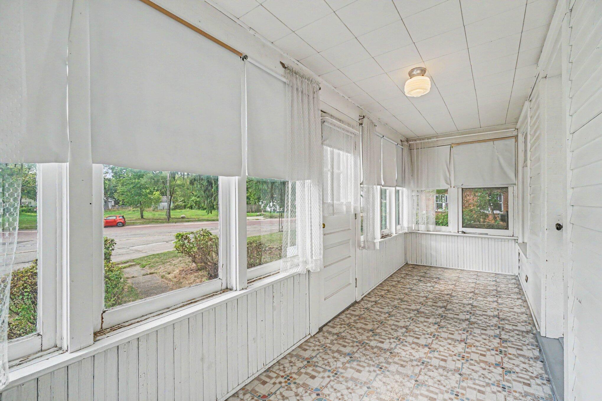 1217 E Vine Street Kalamazoo MI 49001