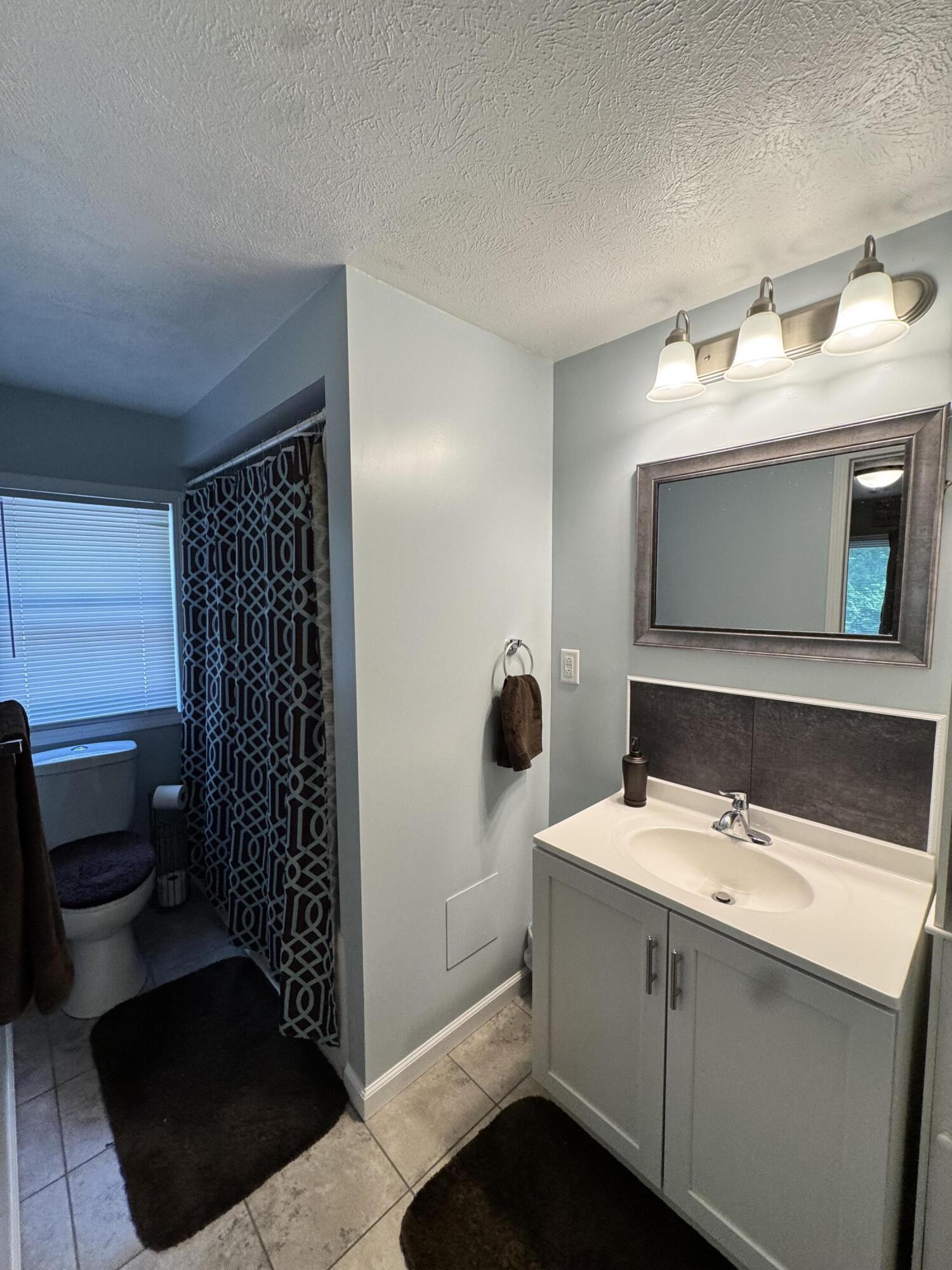 2888 Lyons Avenue Kalamazoo MI 49048
