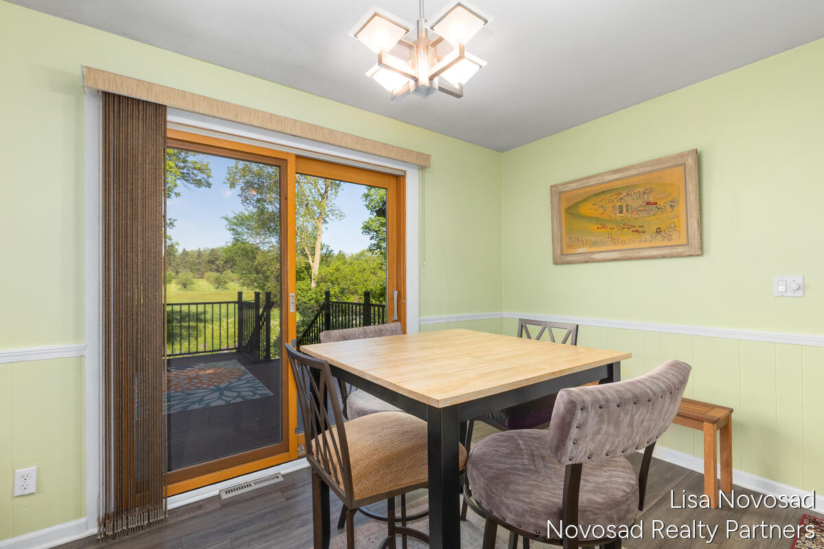 225 Alewa Drive NW Grand Rapids MI 49504
