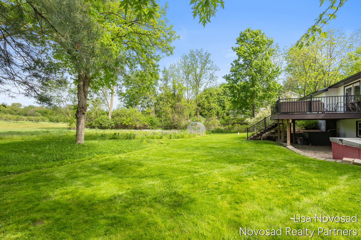 225 Alewa Drive NW Grand Rapids MI 49504