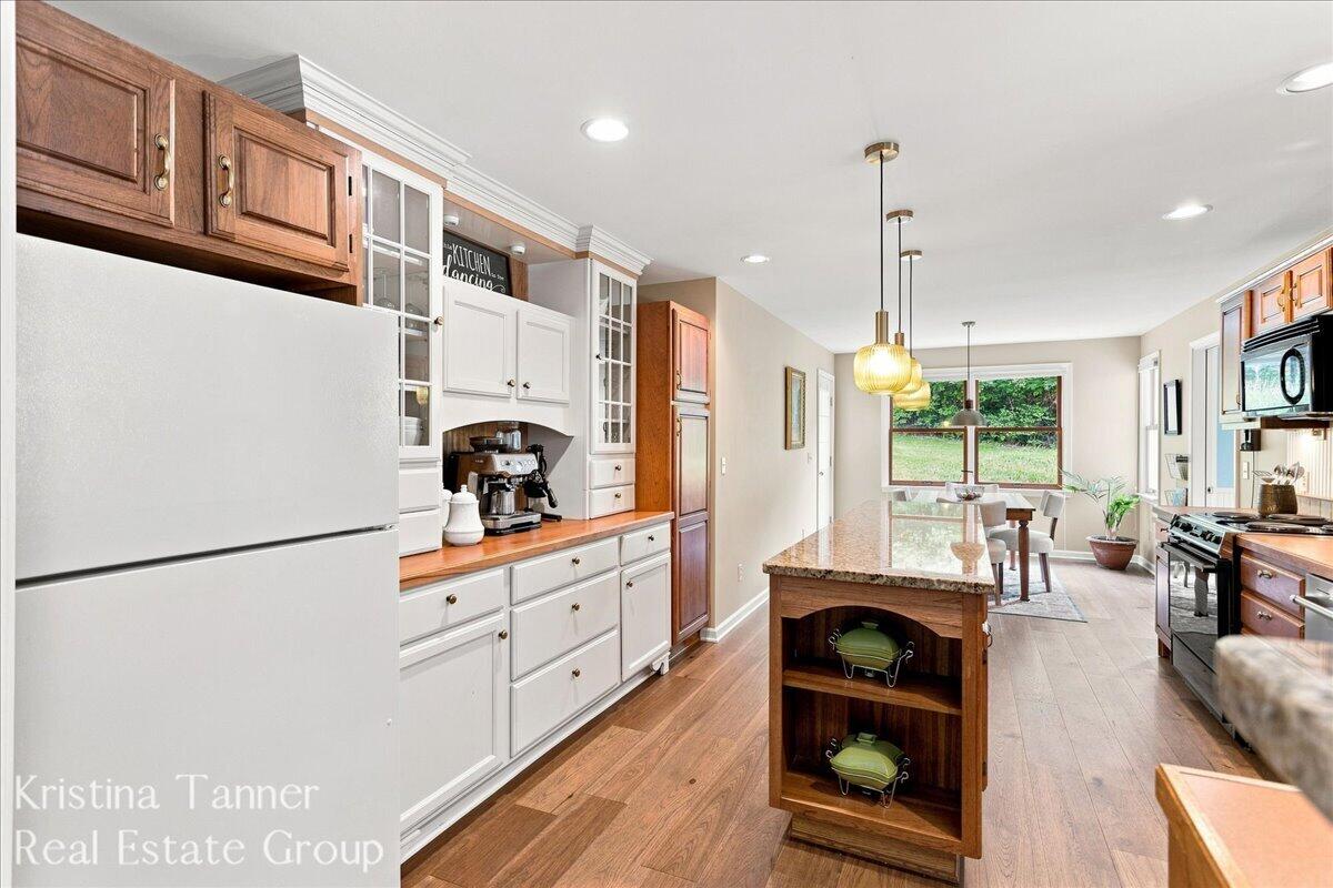 6930 Knapp Street NE Ada MI 49301