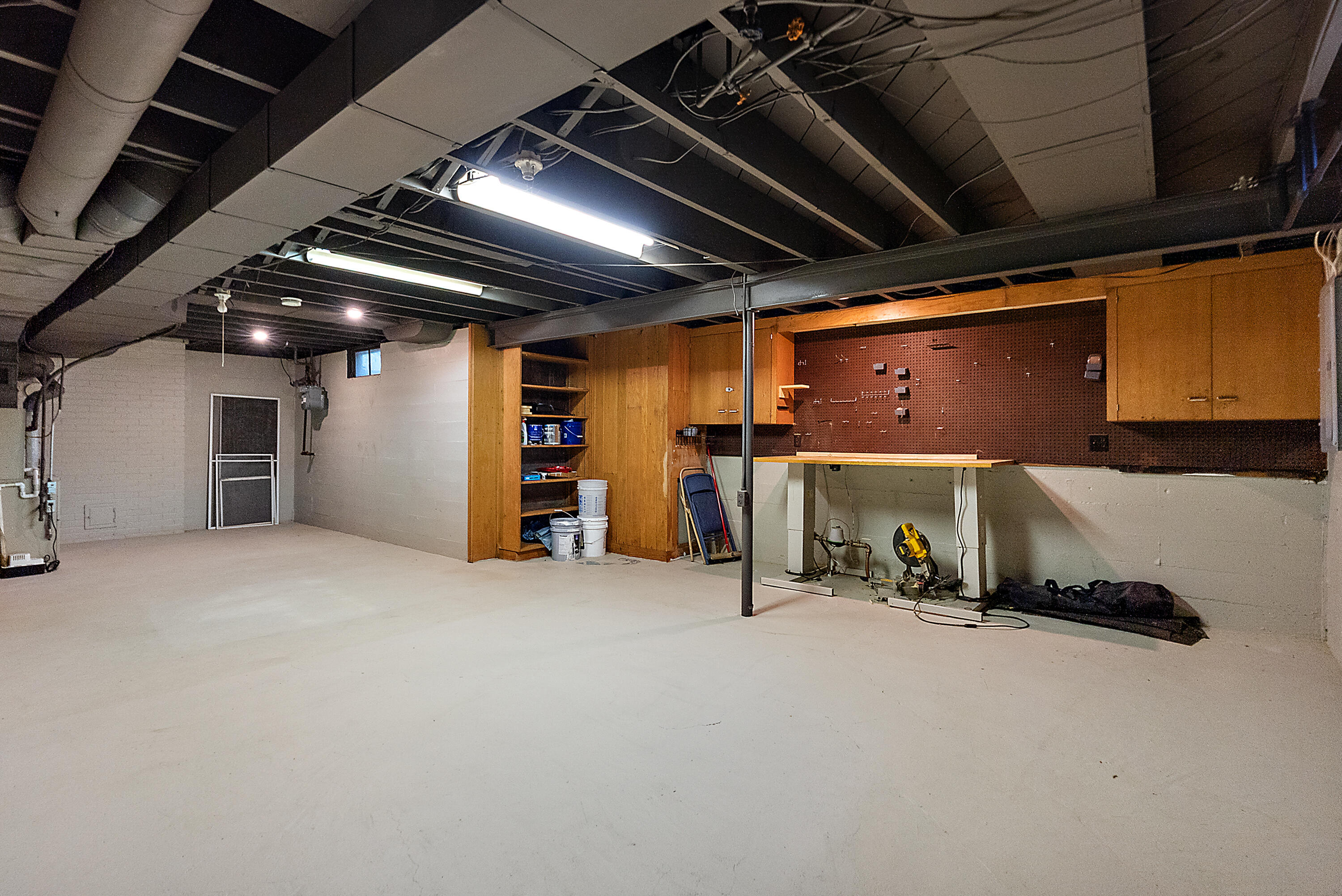 1510 Lancashire Drive SE Grand Rapids MI 49508
