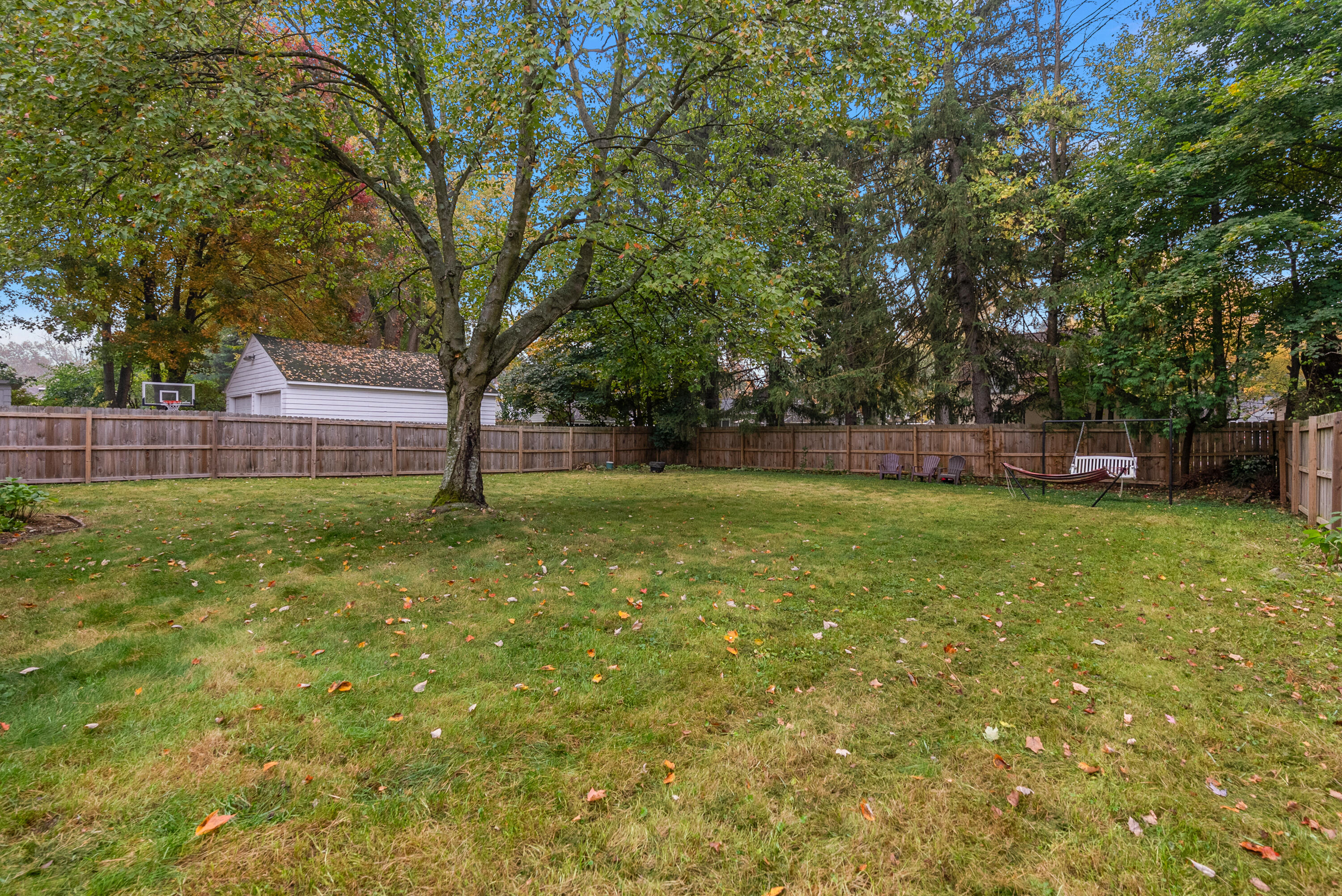1510 Lancashire Drive SE Grand Rapids MI 49508