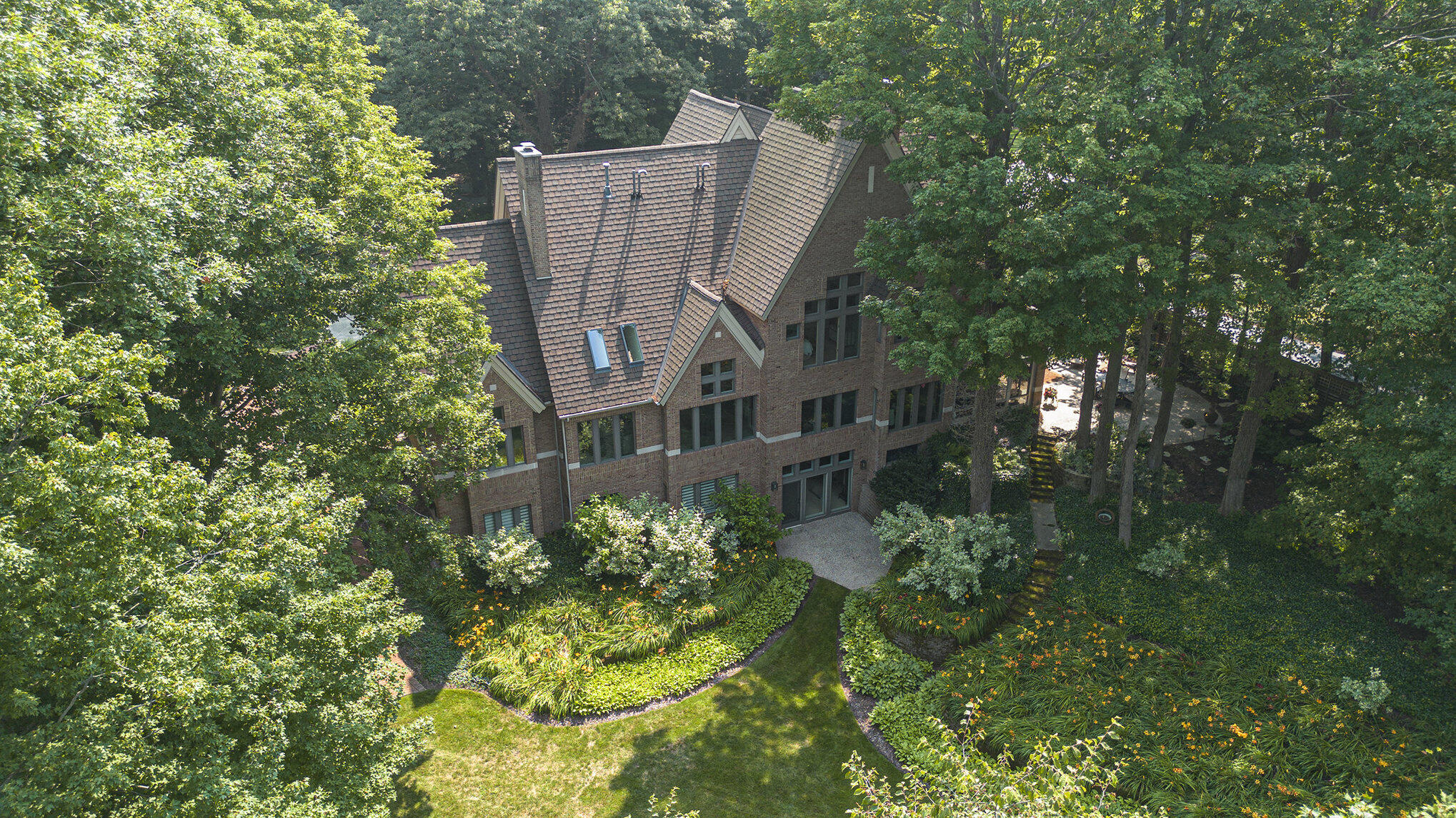 5285 N Lakeshore Drive Holland MI 49424