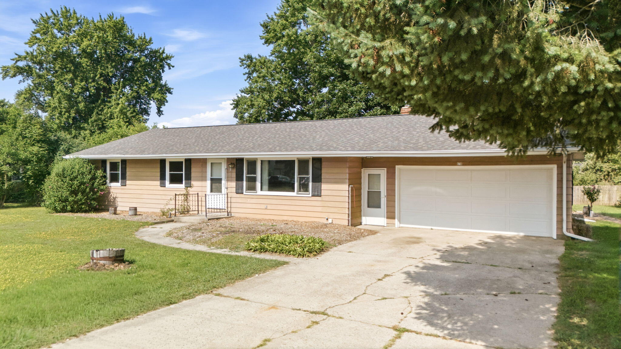 8718 Kephart Lane Berrien Springs MI 49103