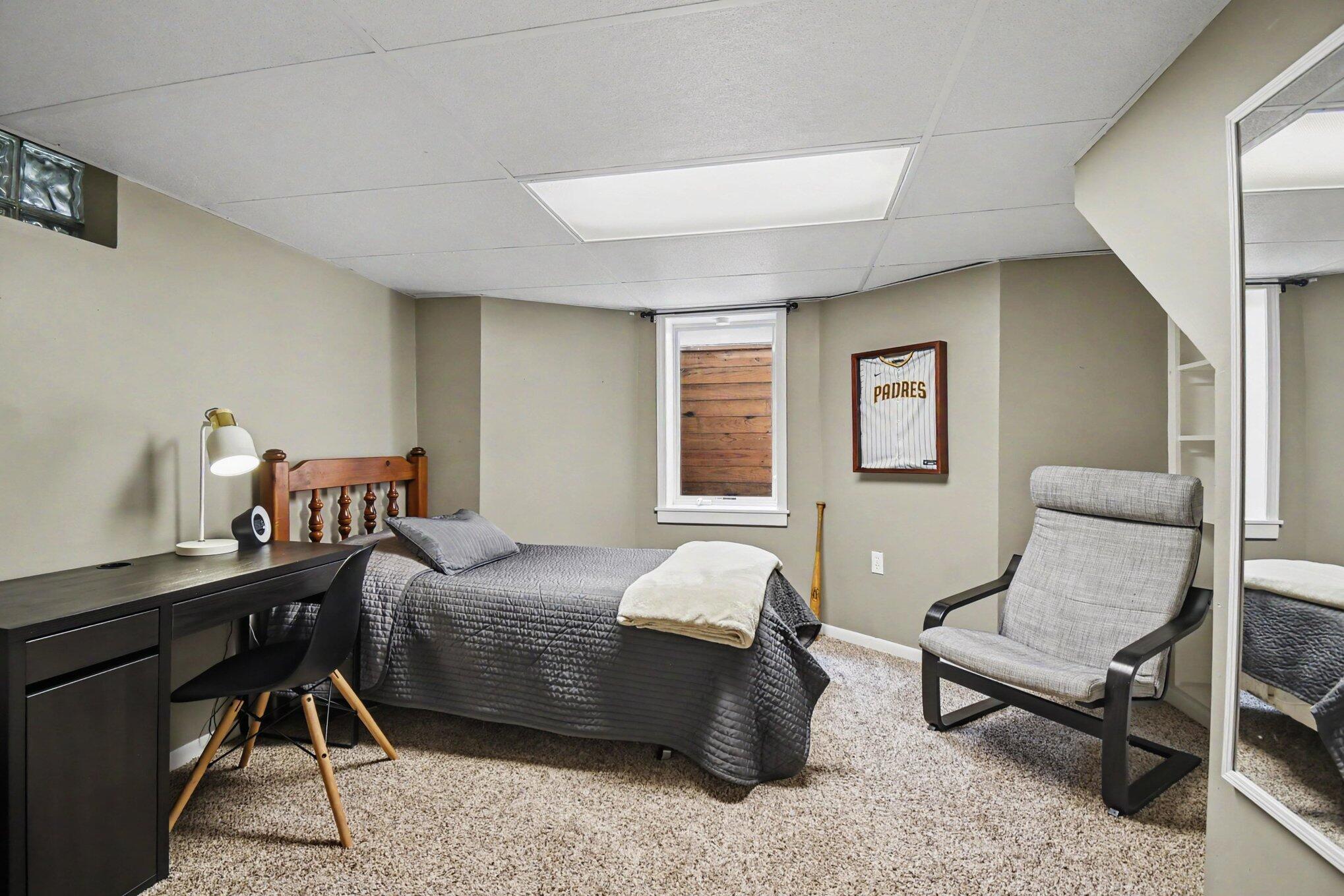 904 Mayhew Wood Drive SE Grand Rapids MI 49507