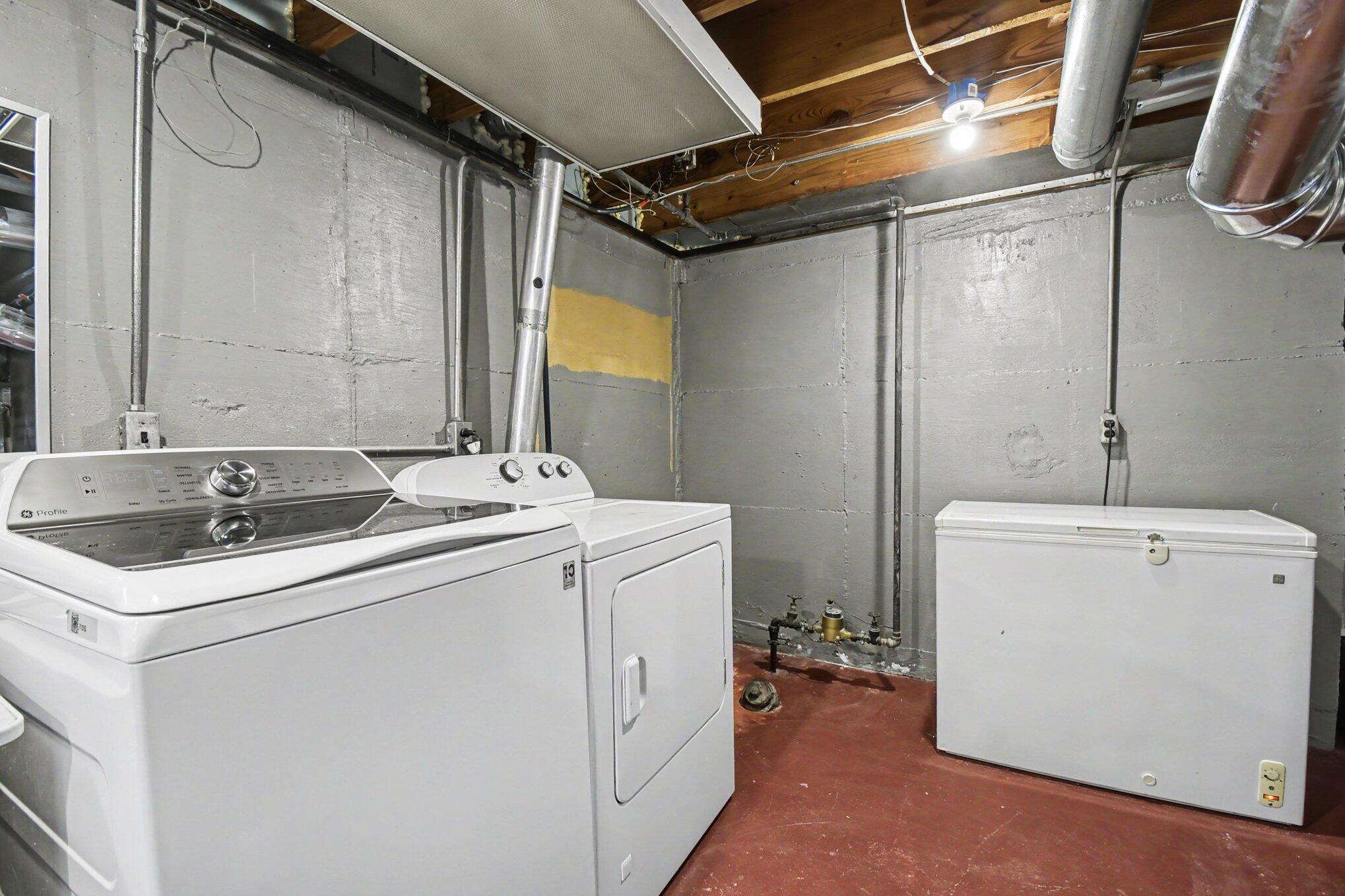 904 Mayhew Wood Drive SE Grand Rapids MI 49507
