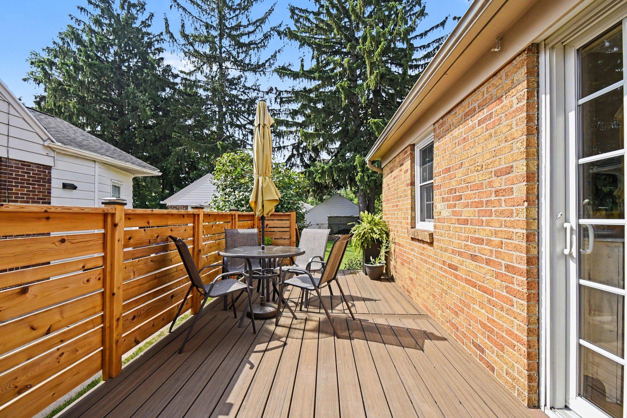 904 Mayhew Wood Drive SE Grand Rapids MI 49507