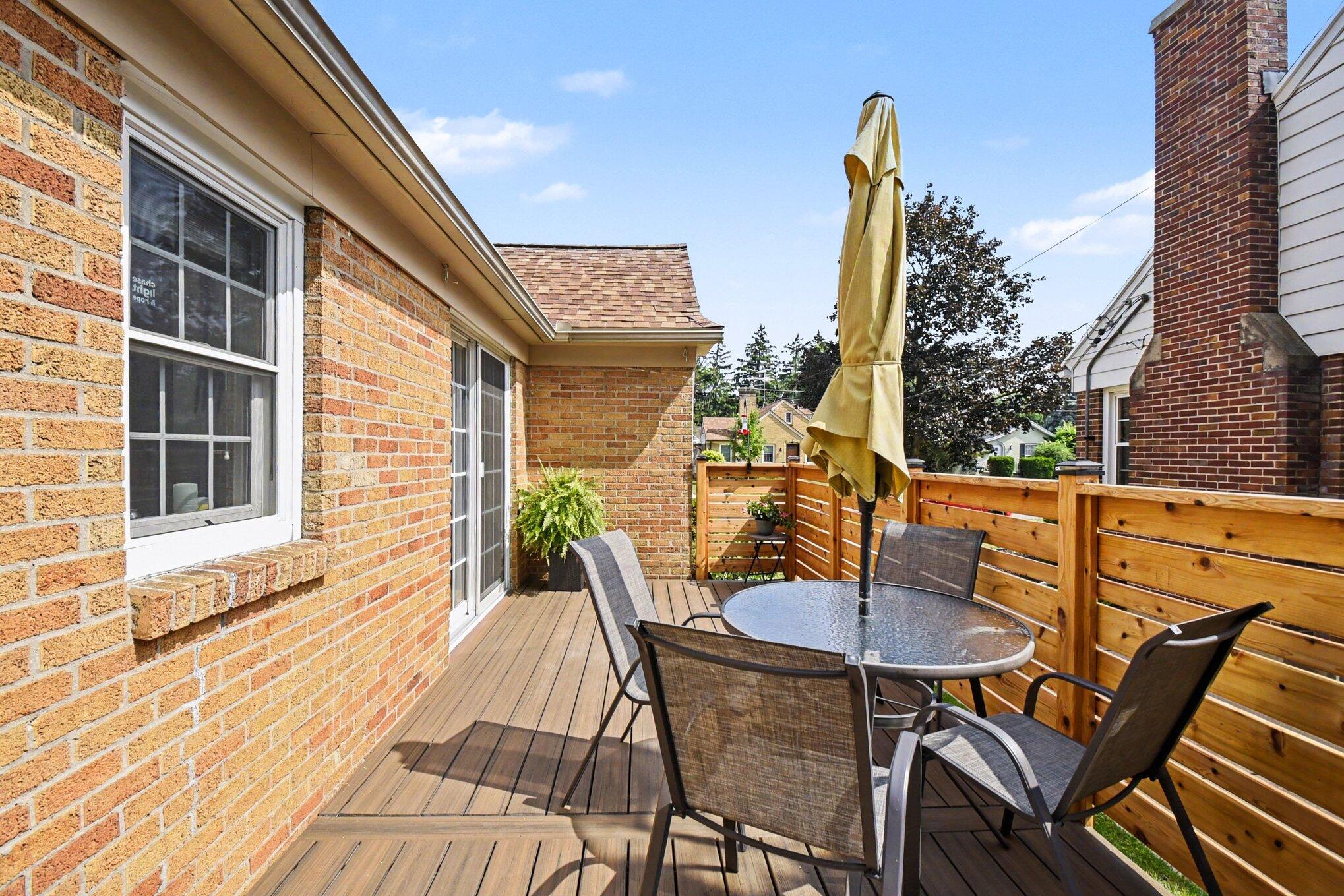 904 Mayhew Wood Drive SE Grand Rapids MI 49507