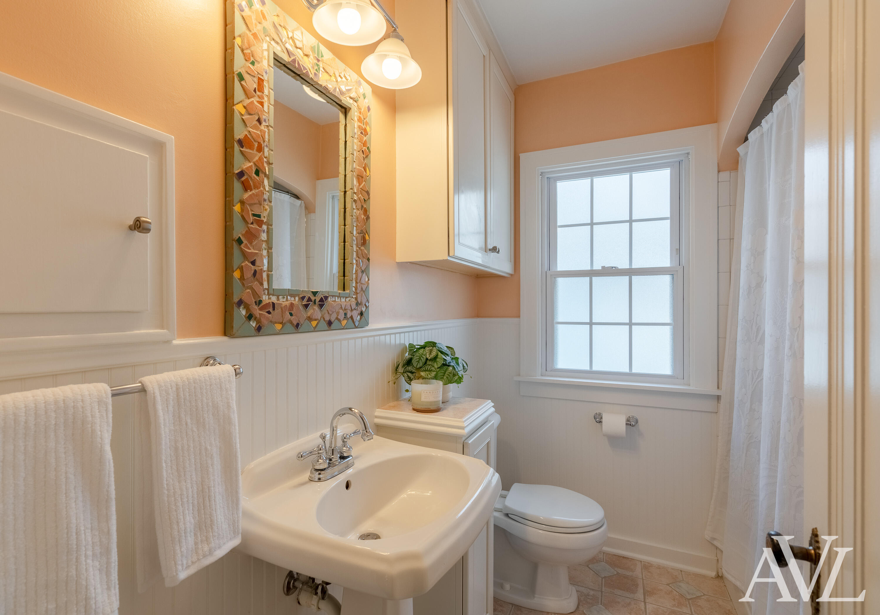 315 Bristol Avenue NW Grand Rapids MI 49504