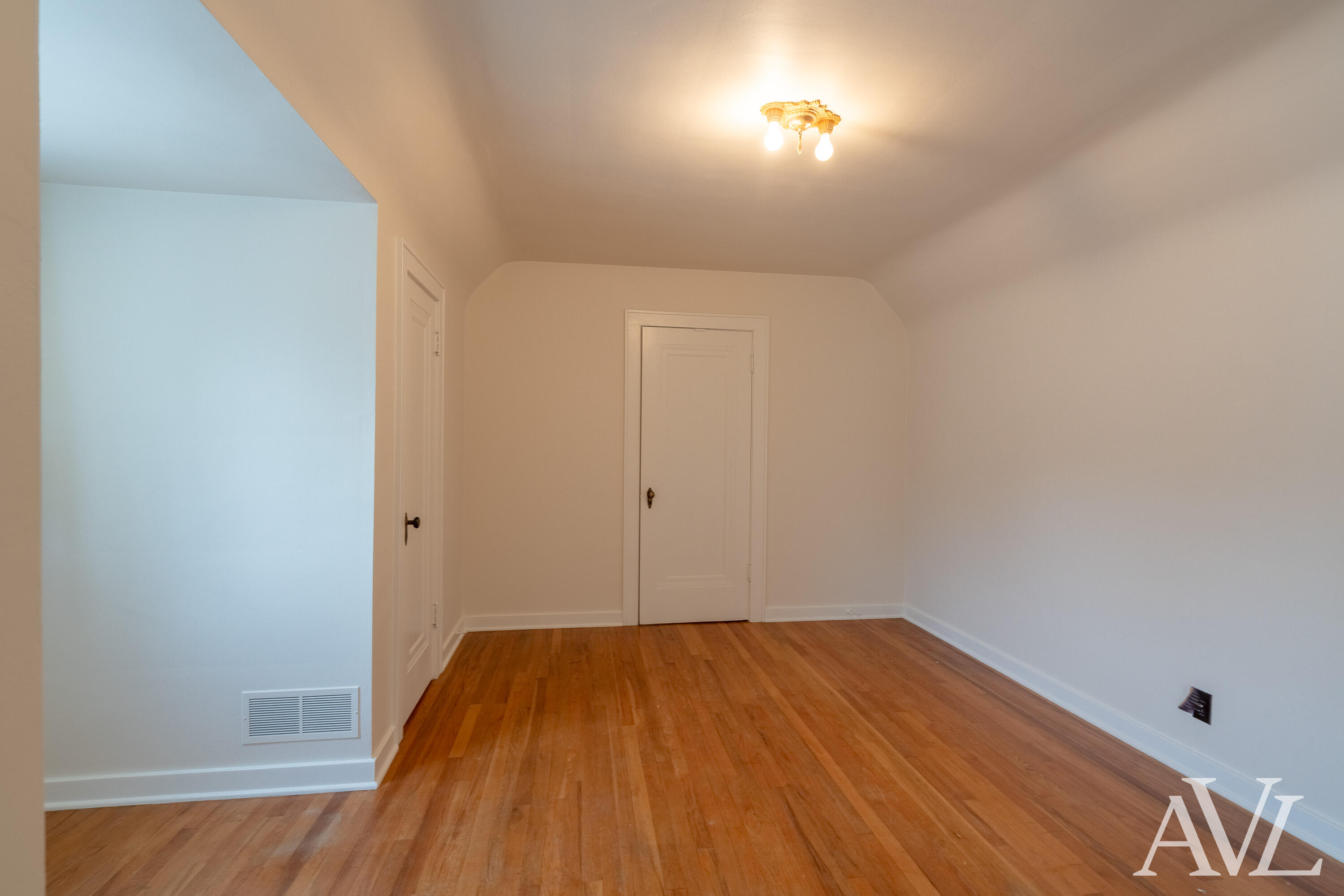 315 Bristol Avenue NW Grand Rapids MI 49504