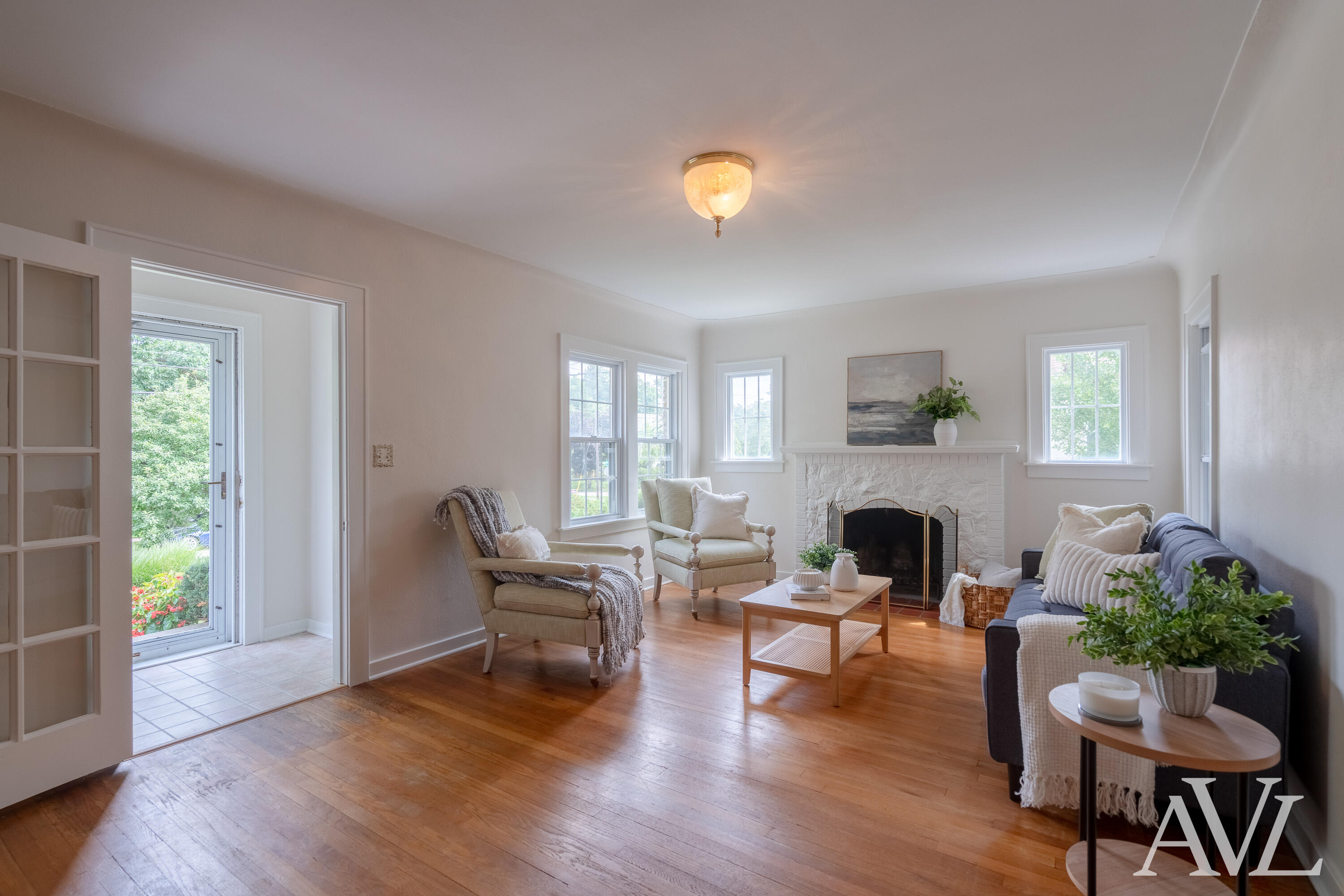 315 Bristol Avenue NW Grand Rapids MI 49504