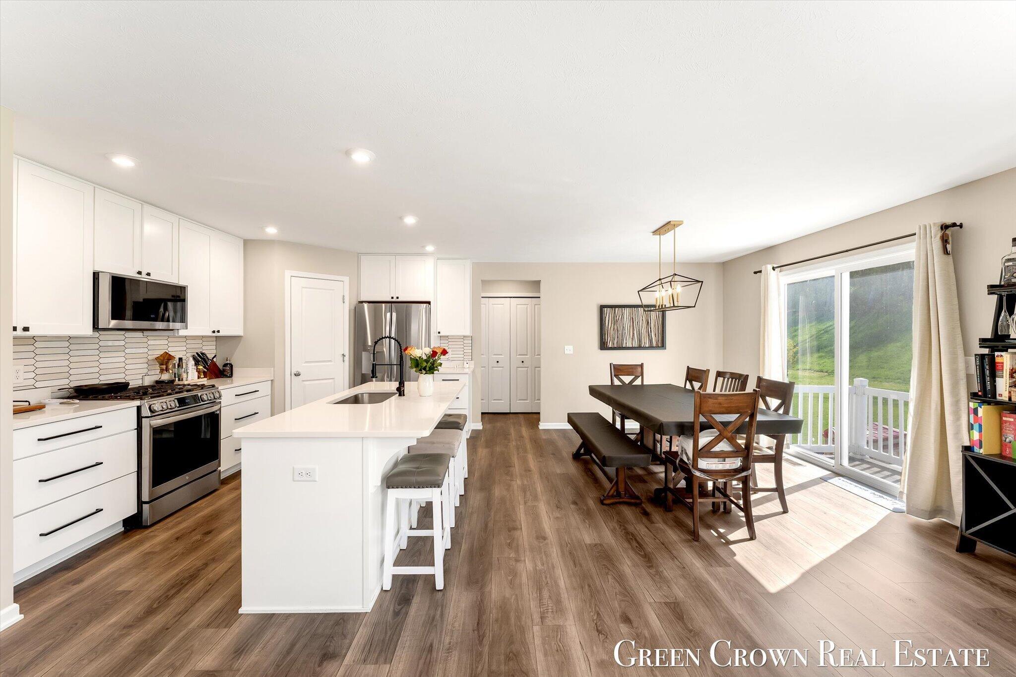 9299 Sunset Ridge Drive NE Rockford MI 49341