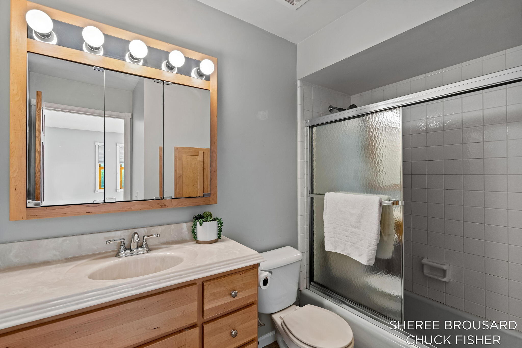 2495 Holtman Drive NE Grand Rapids MI 49525