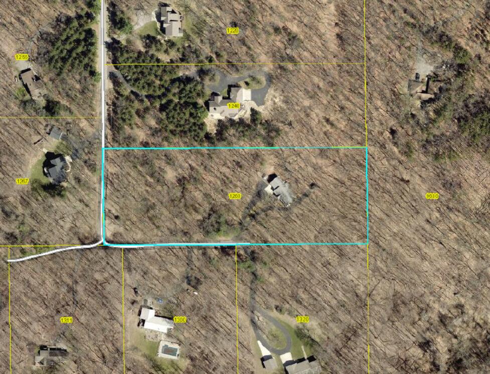 1260 Boynton Hills Avenue SE Ada MI 49301