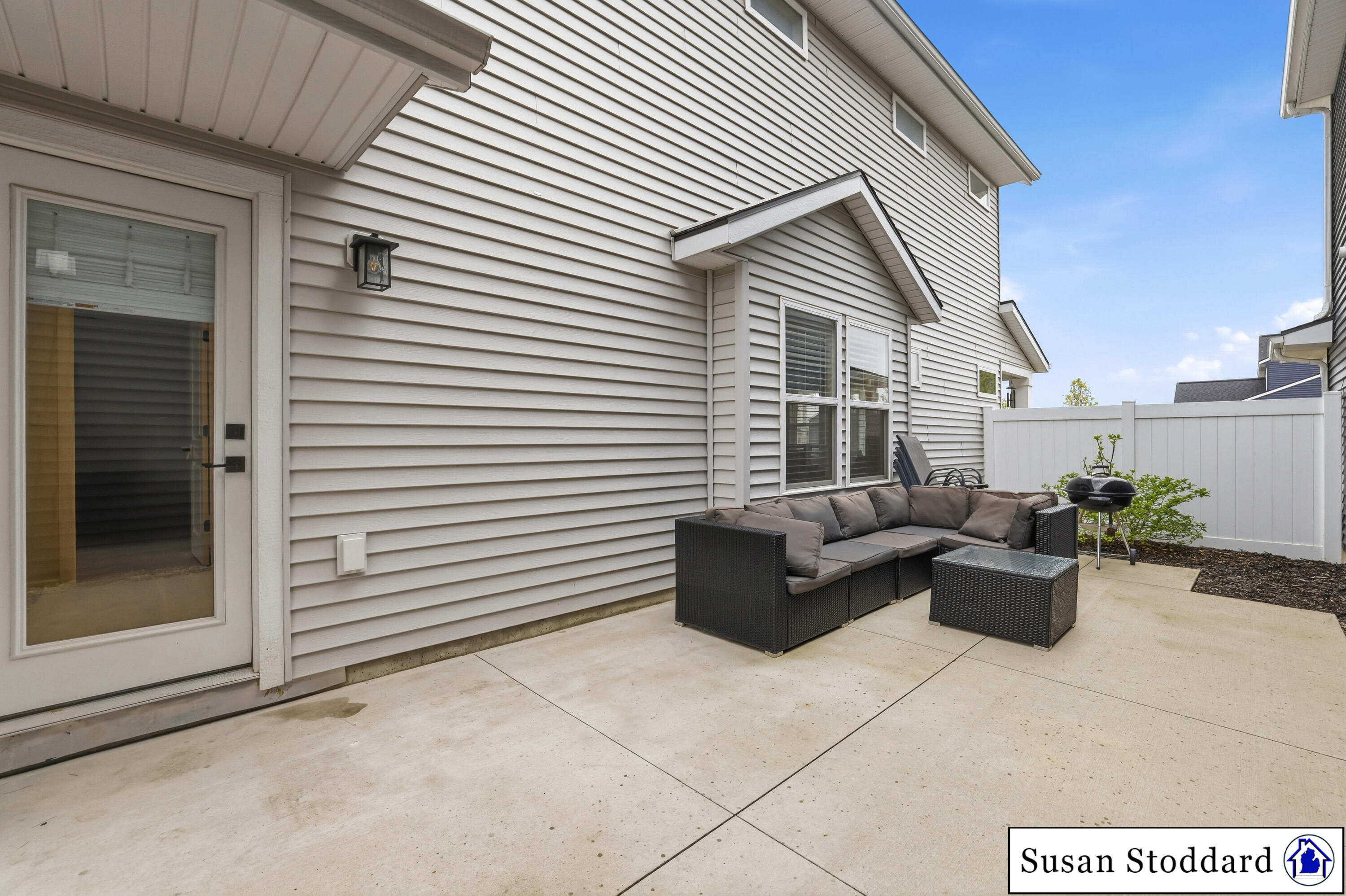 7890 Greendale Drive SE Byron Center MI 49315