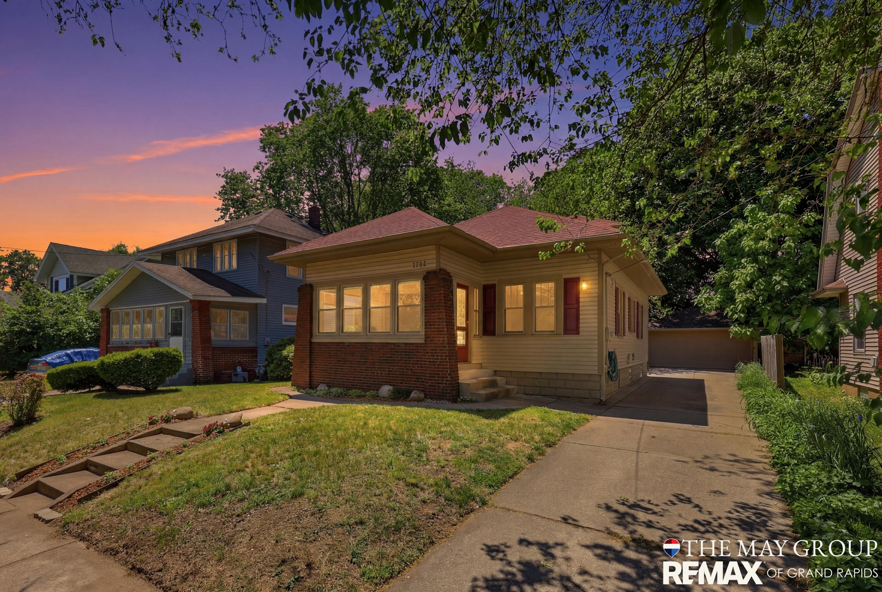 1741 Godwin Avenue SE Grand Rapids MI 49507
