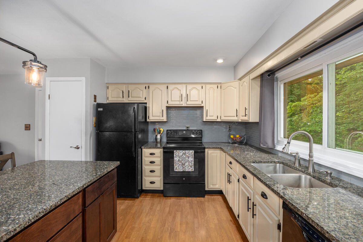 3091 118th Avenue Allegan MI 49010