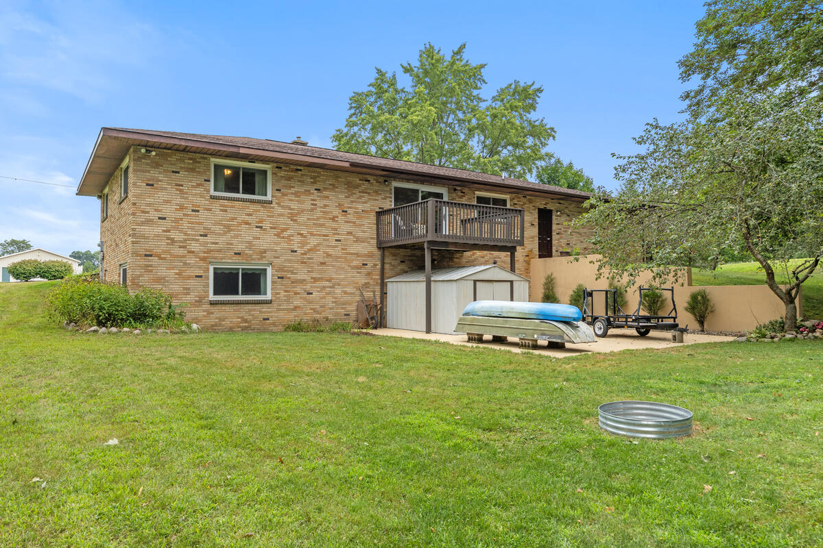 3091 118th Avenue Allegan MI 49010