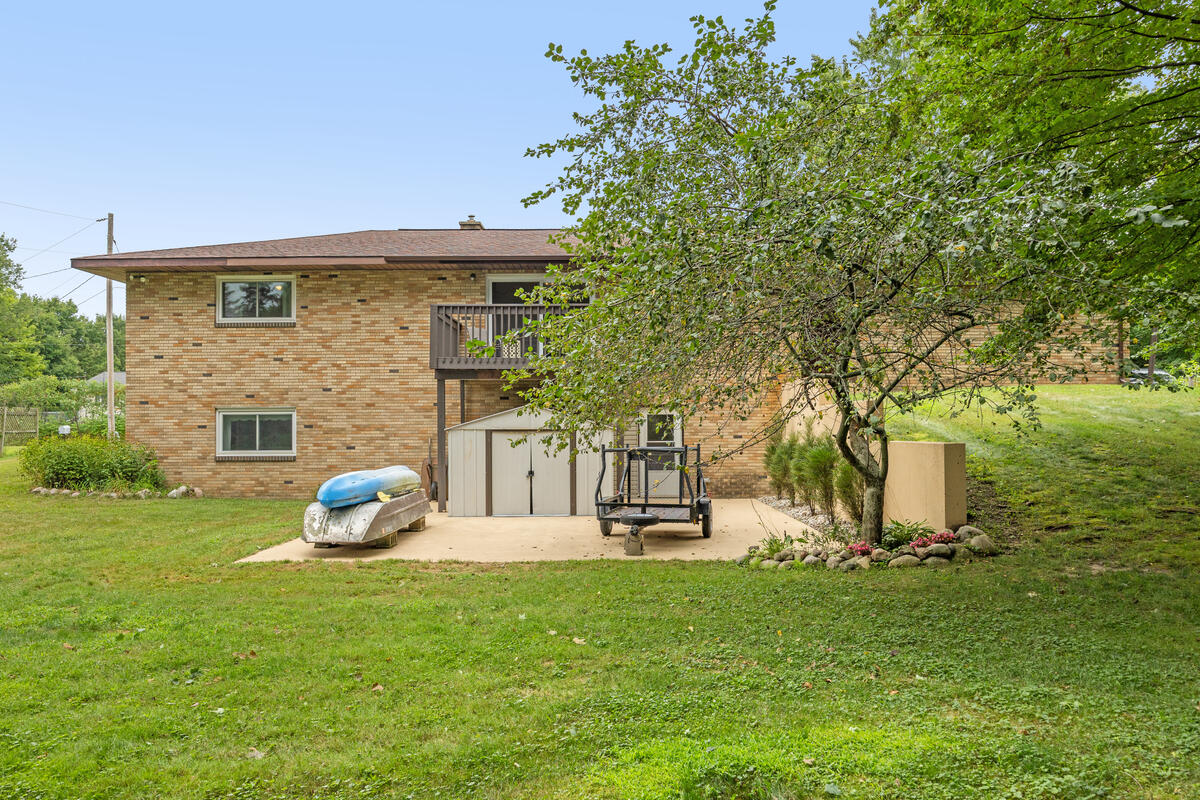 3091 118th Avenue Allegan MI 49010