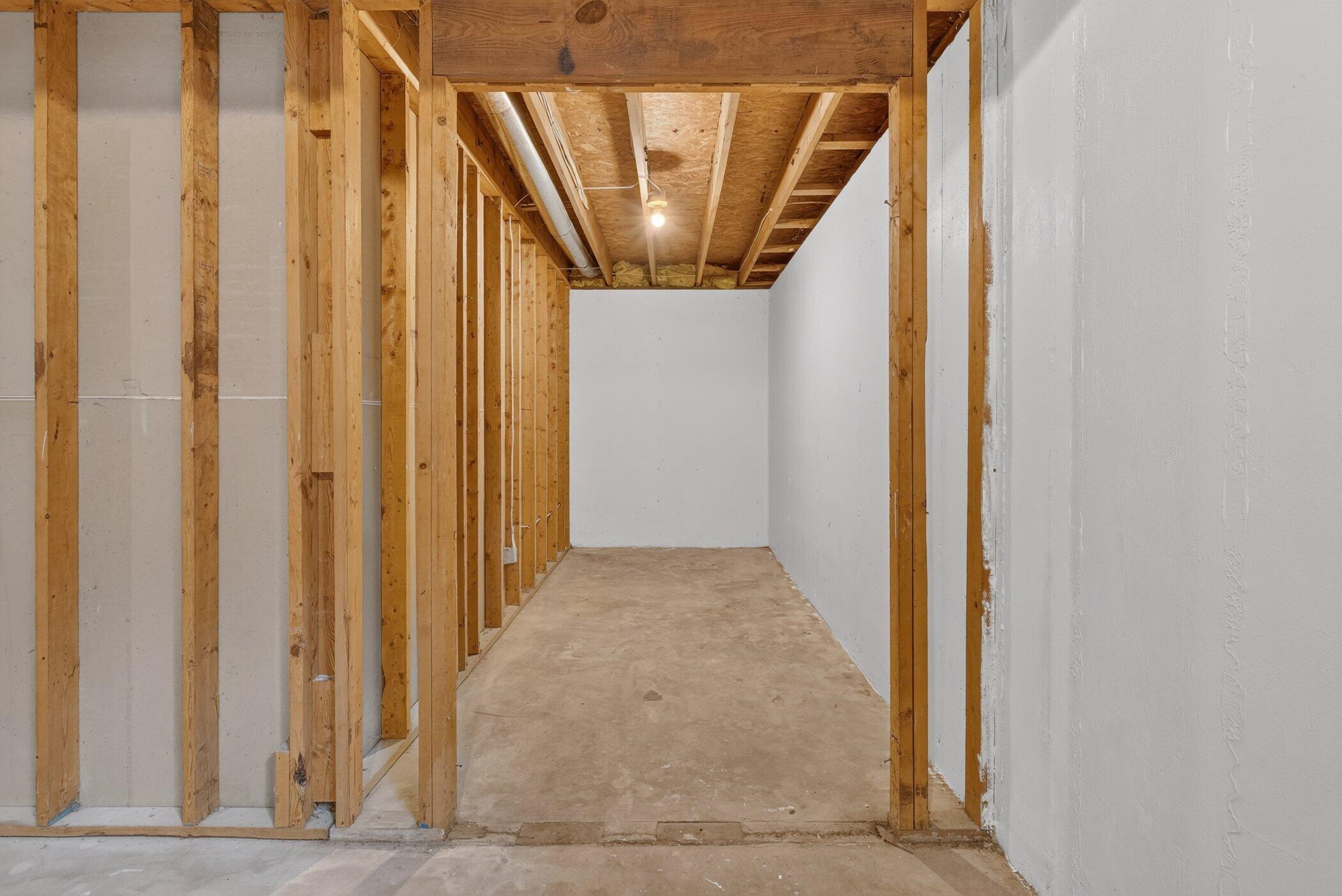 3427 Wood Street Kalamazoo MI 49008