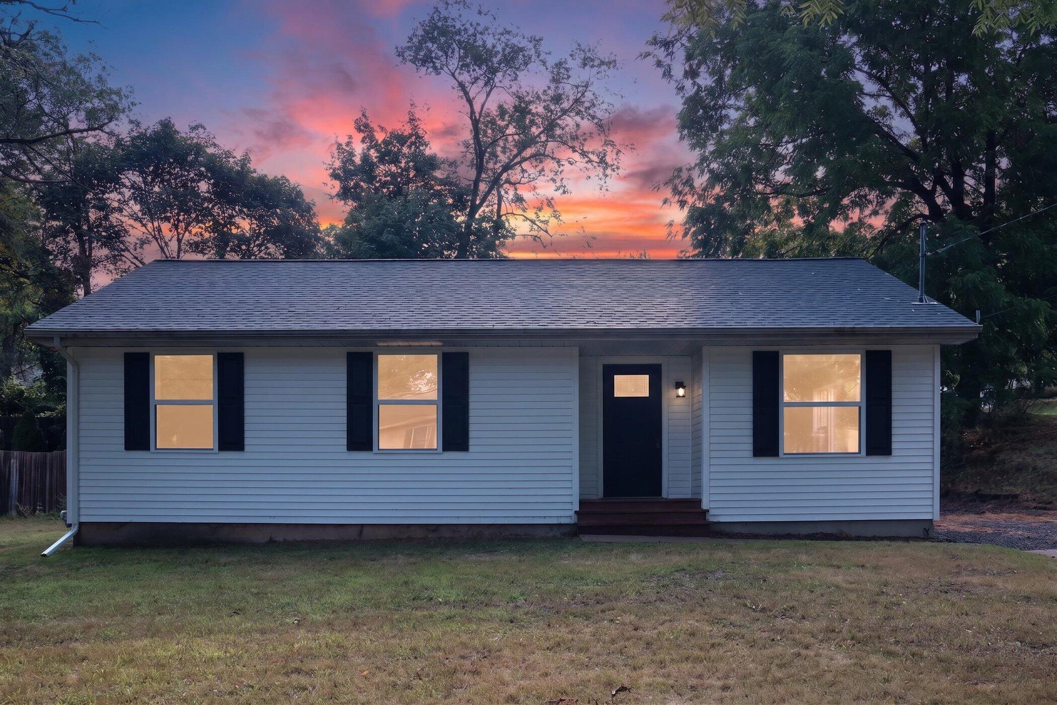 3427 Wood Street Kalamazoo MI 49008
