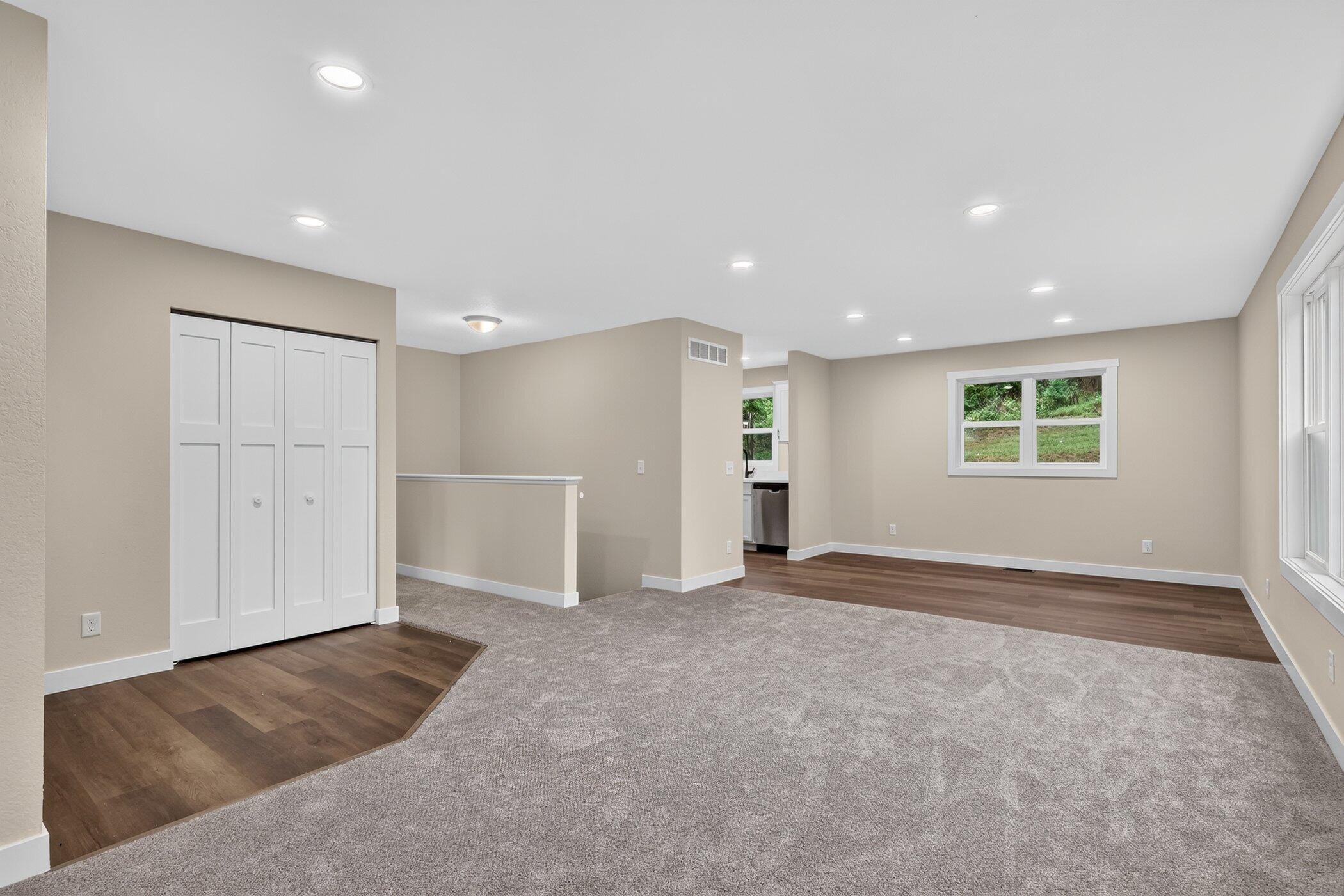 3427 Wood Street Kalamazoo MI 49008
