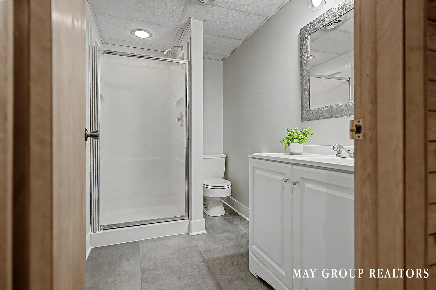 4840 Cresthill Drive NE Grand Rapids MI 49525