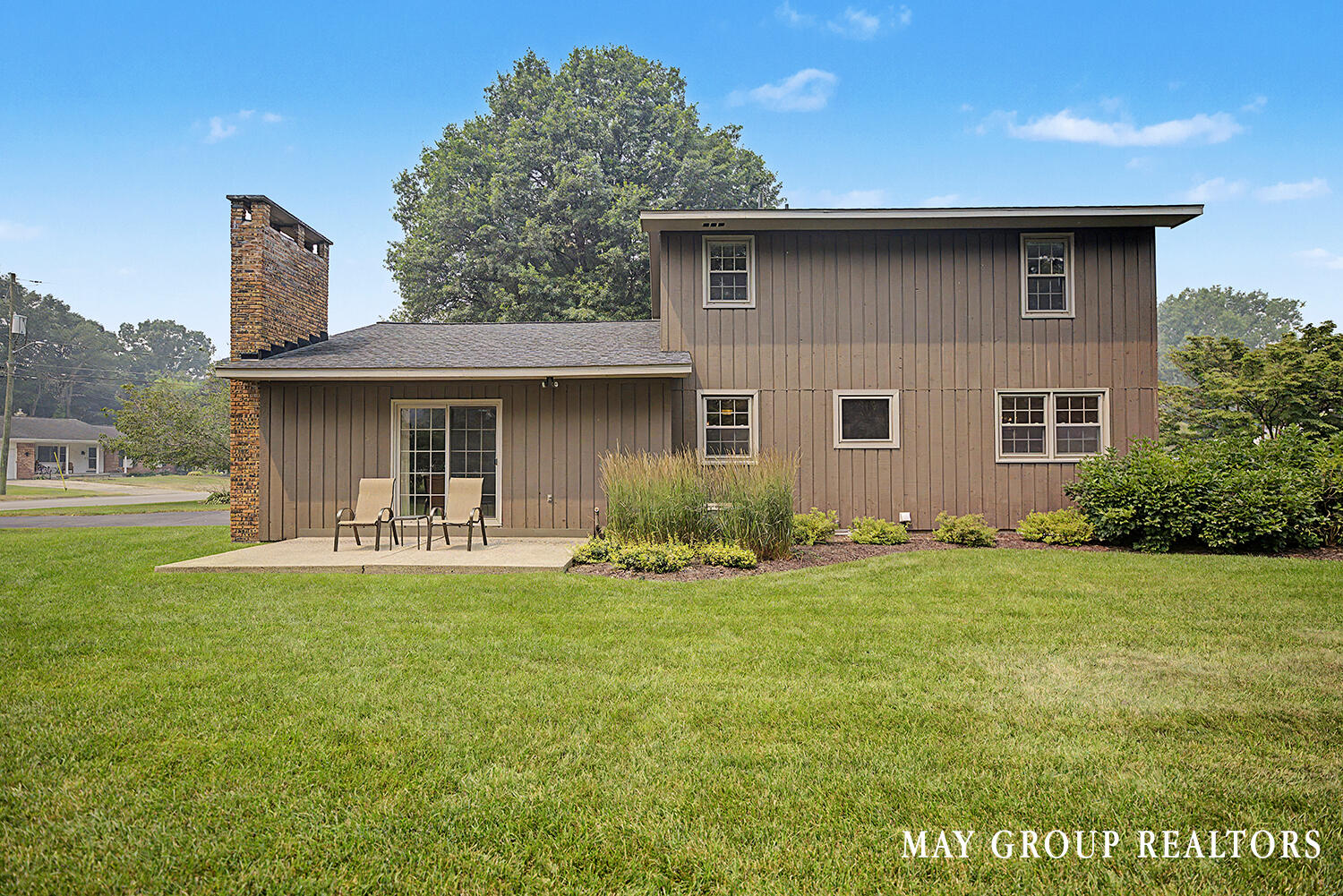 4840 Cresthill Drive NE Grand Rapids MI 49525
