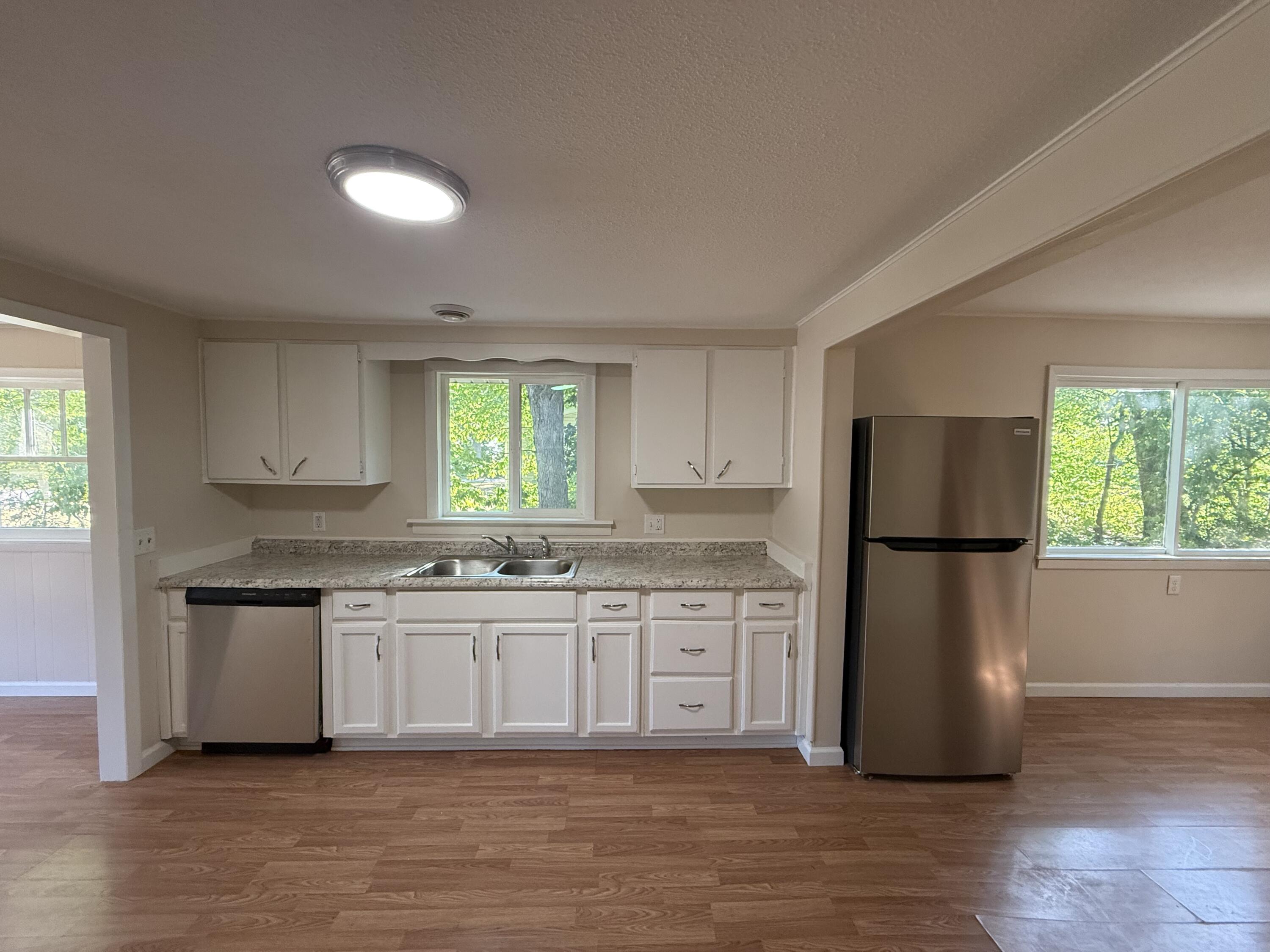 1475 E Summit Avenue Muskegon MI 49444