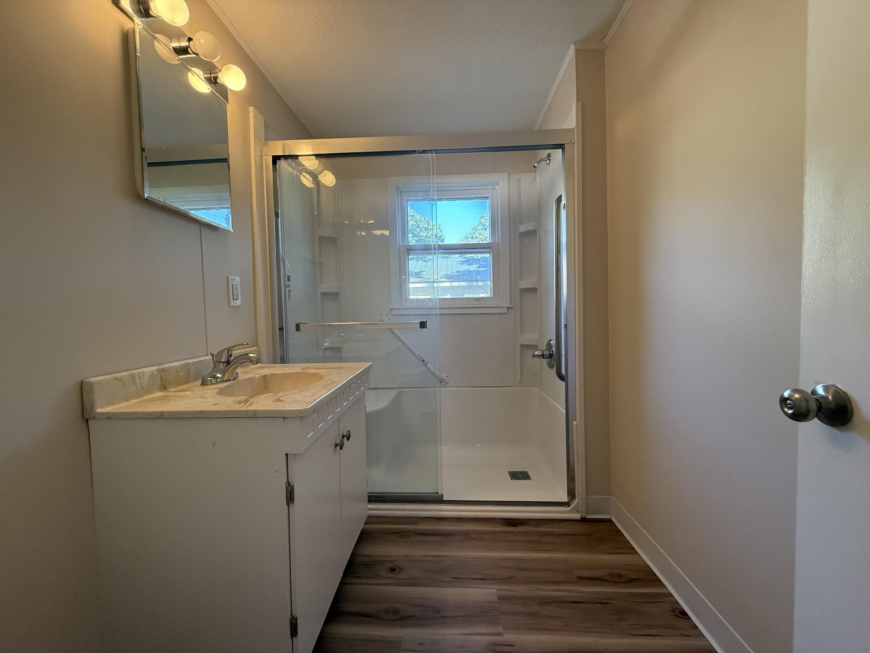 1475 E Summit Avenue Muskegon MI 49444