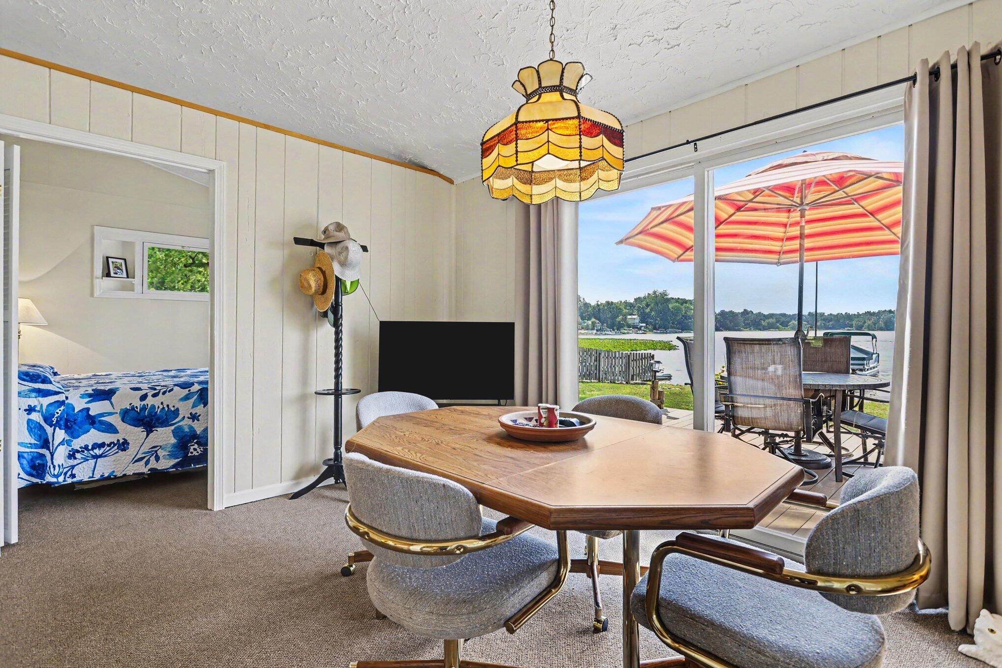 68695 Lake Court Edwardsburg MI 49112