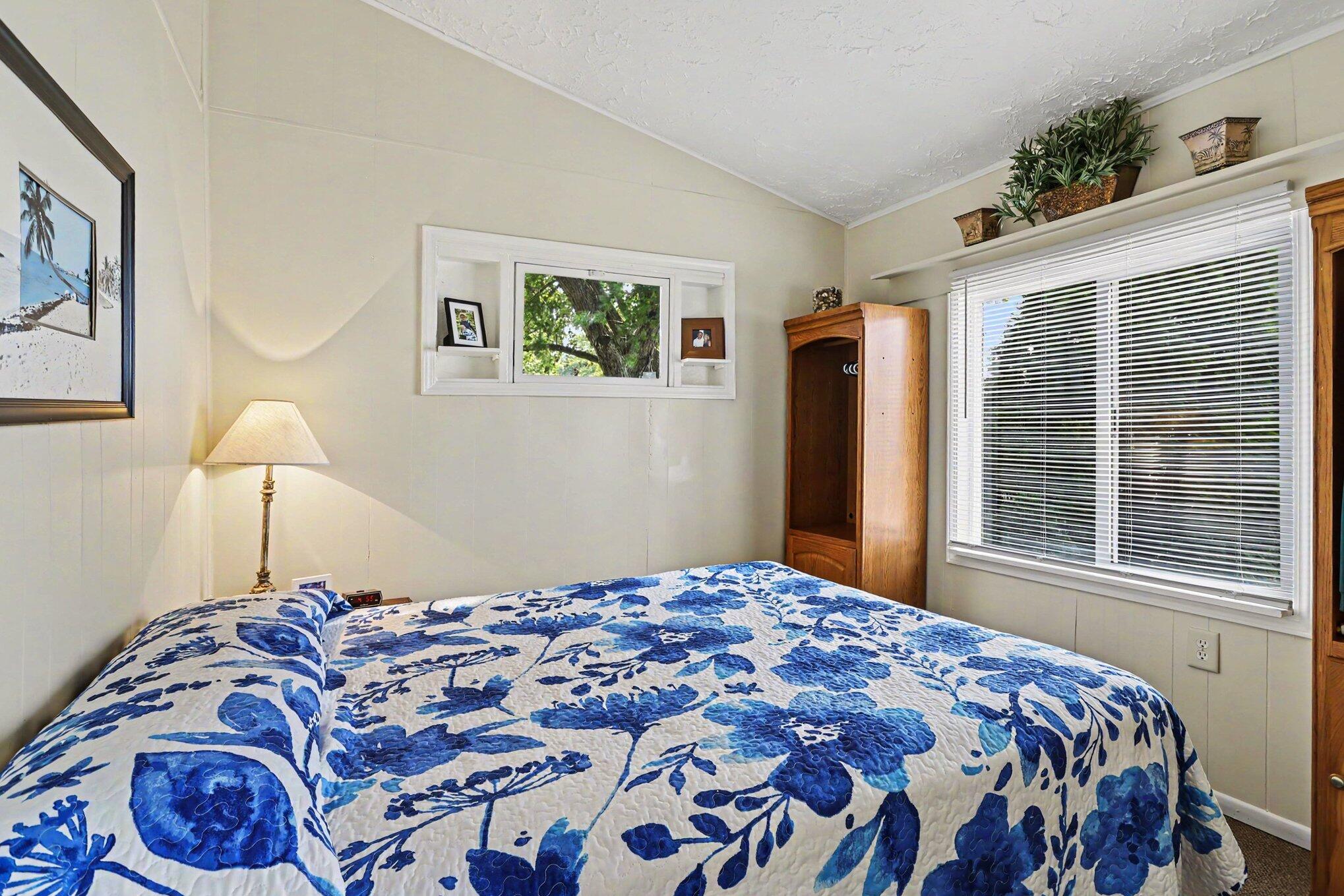 68695 Lake Court Edwardsburg MI 49112