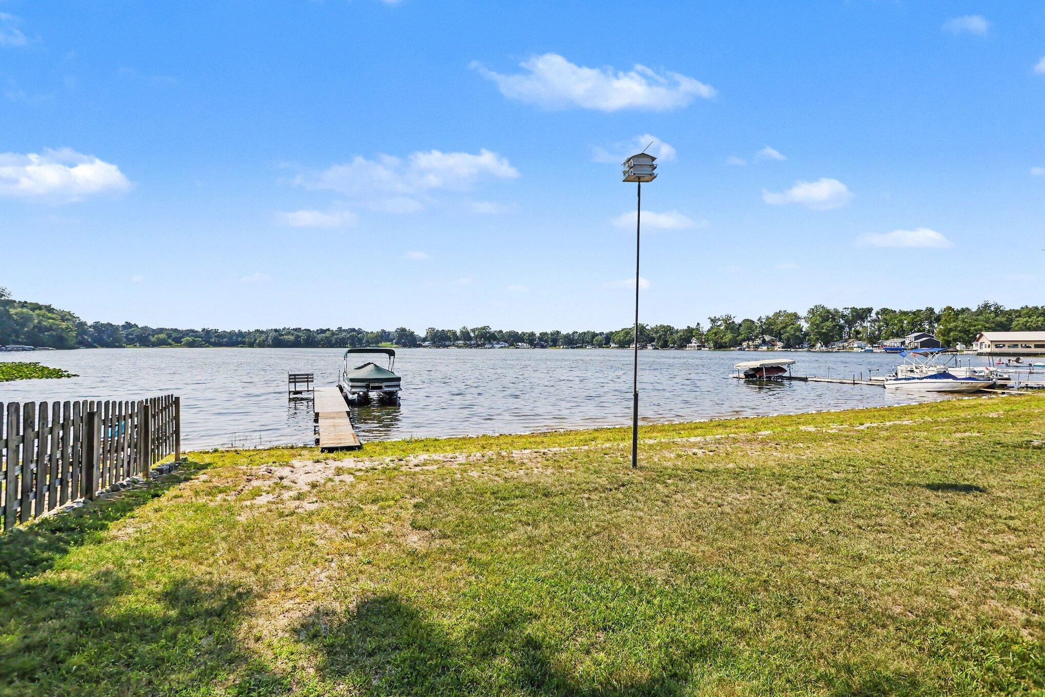 68695 Lake Court Edwardsburg MI 49112