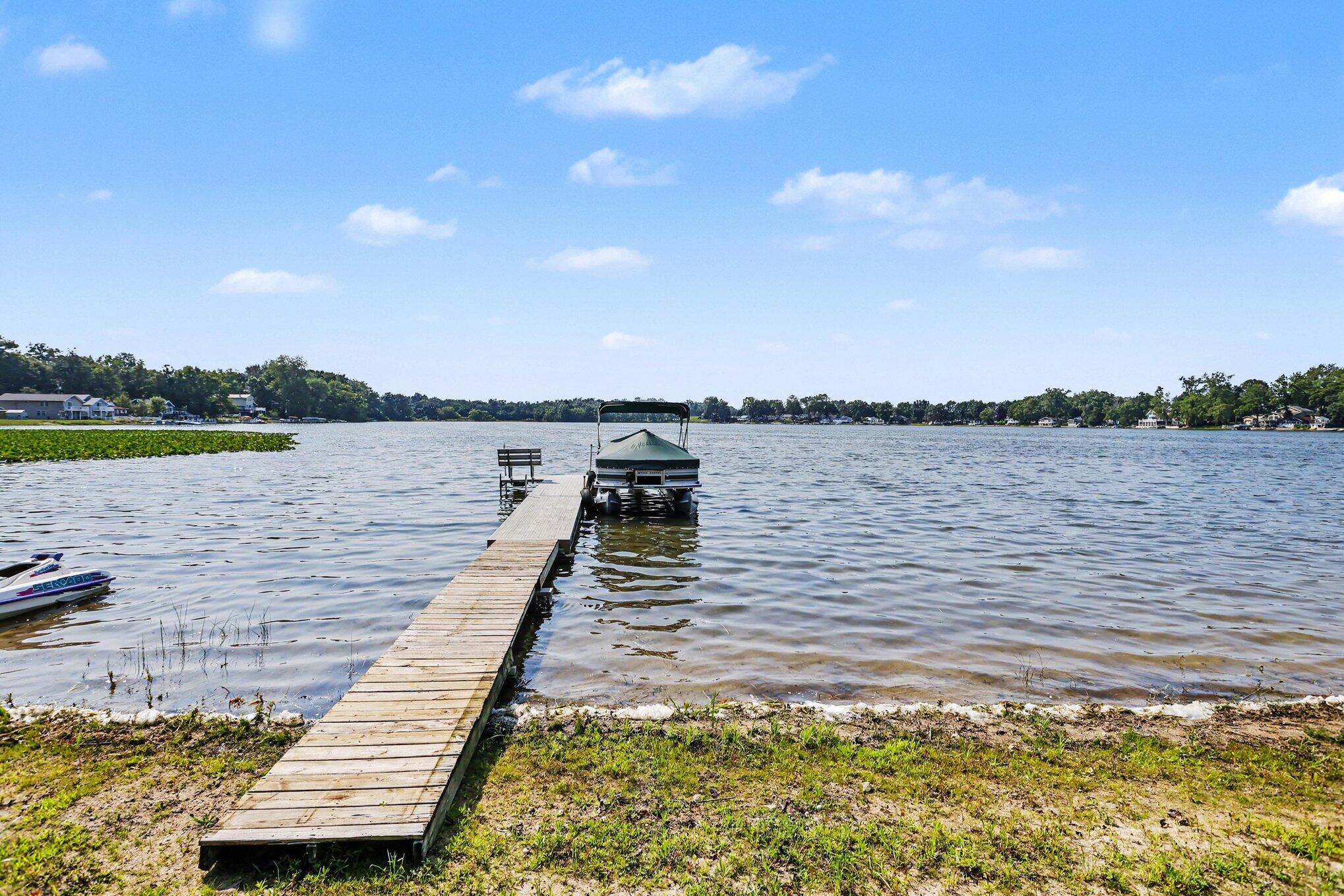 68695 Lake Court Edwardsburg MI 49112