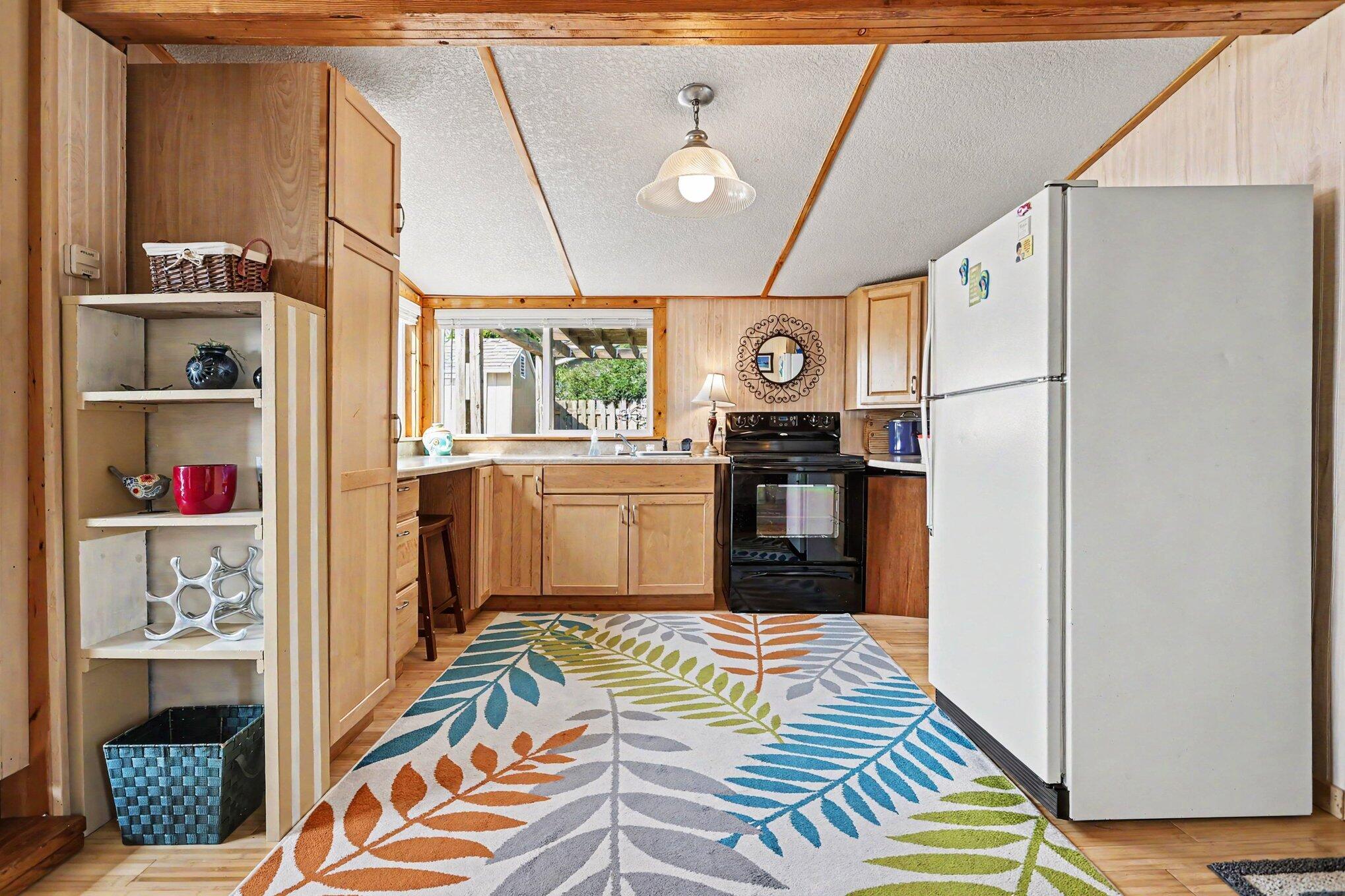 68695 Lake Court Edwardsburg MI 49112