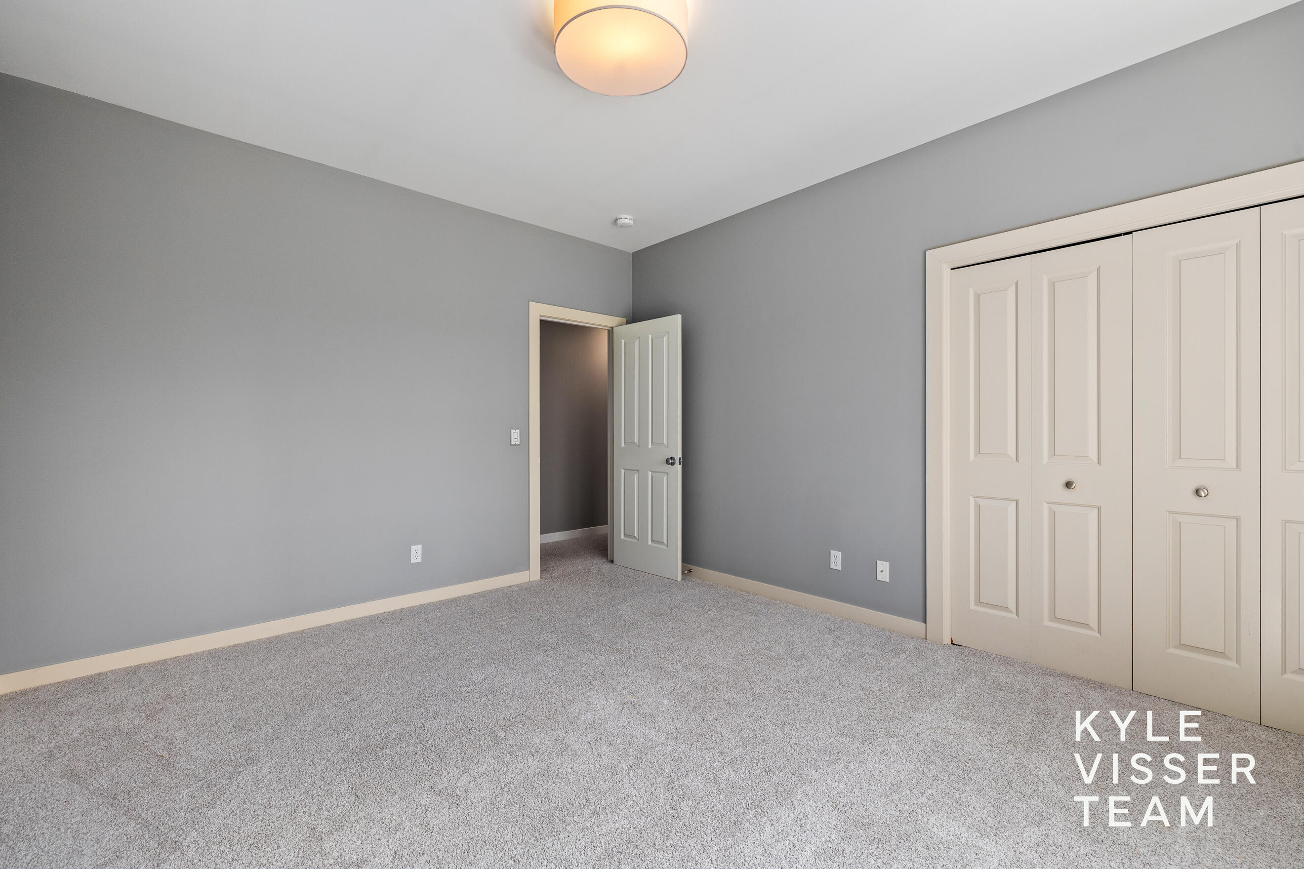 1977 Emerald Glen Court NE Ada MI 49301