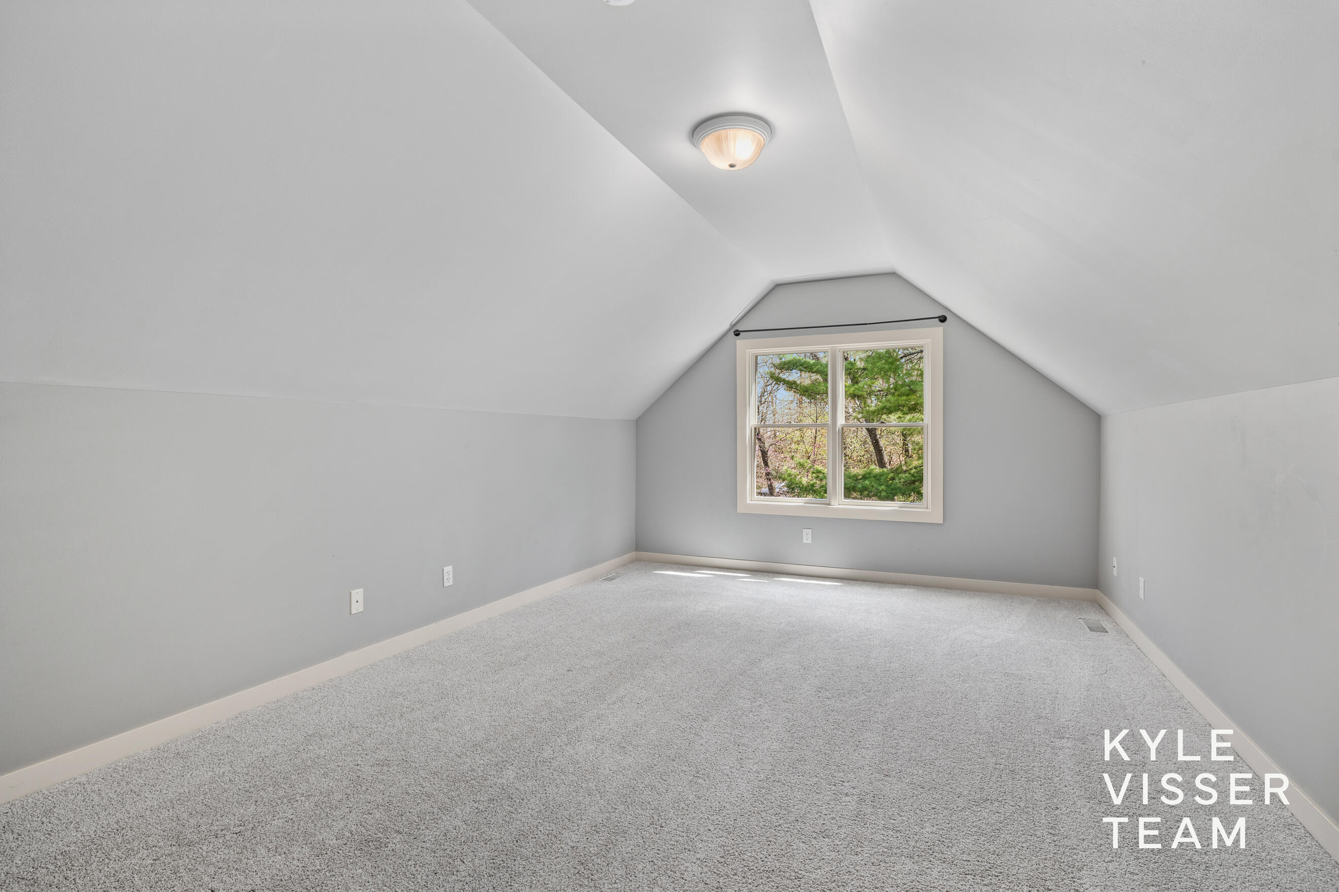 1977 Emerald Glen Court NE Ada MI 49301