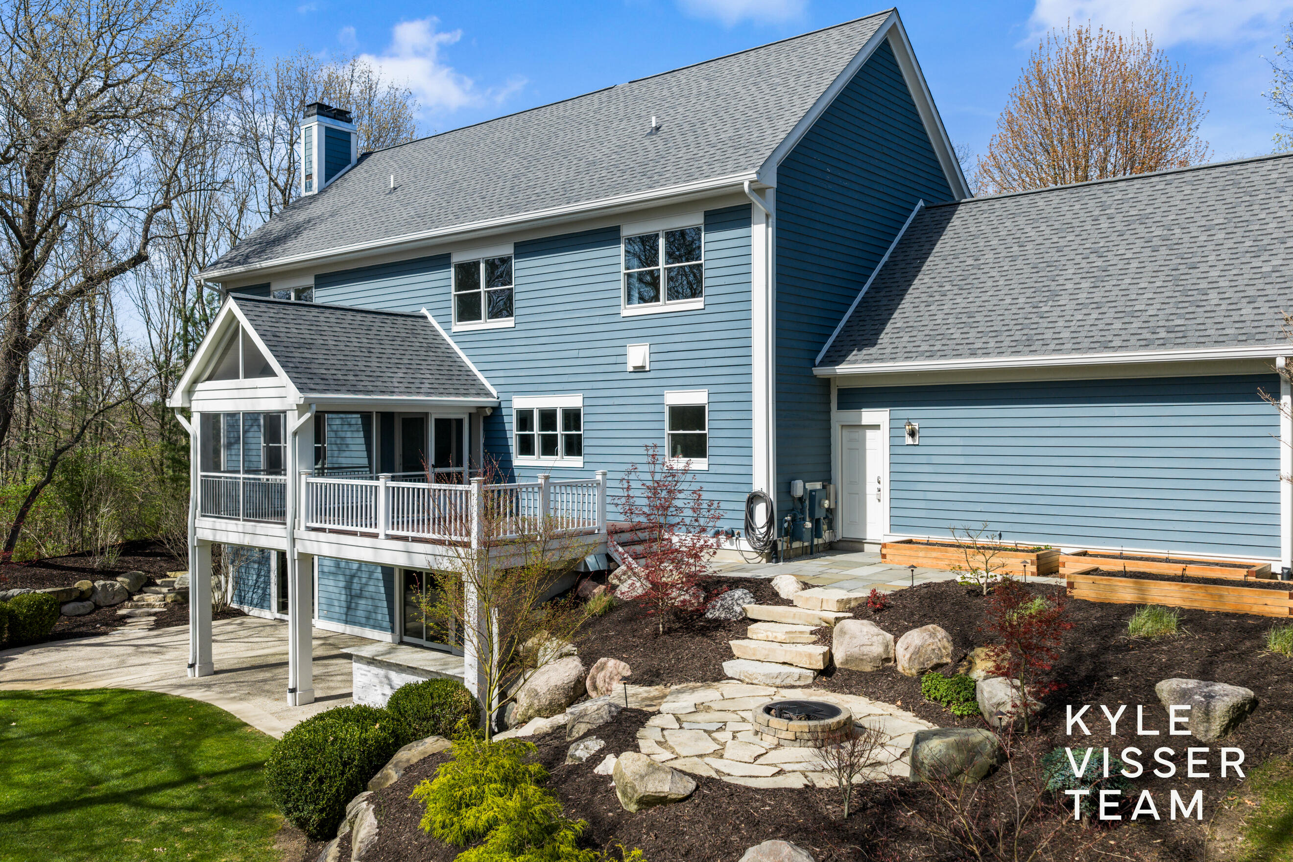 1977 Emerald Glen Court NE Ada MI 49301