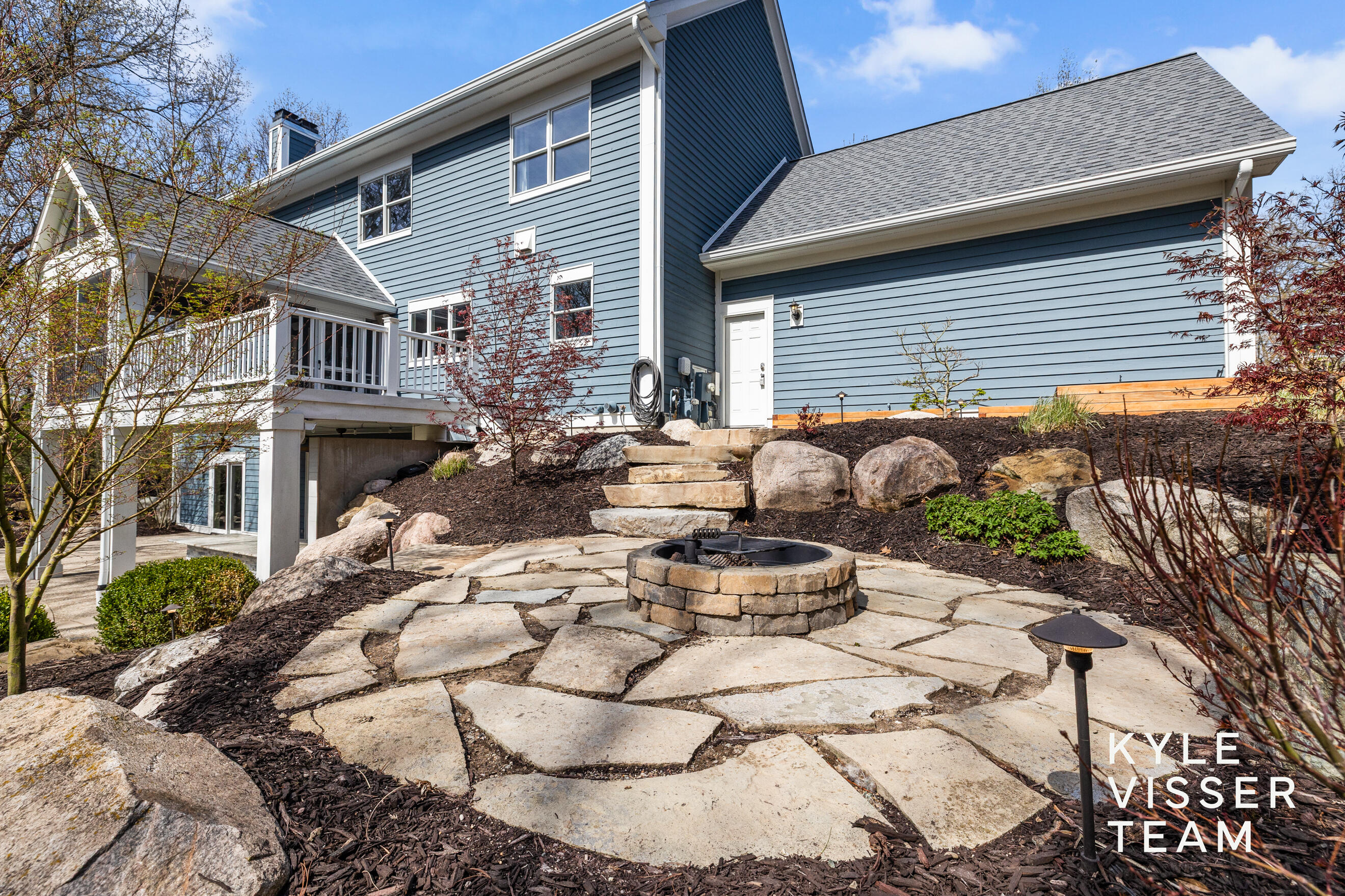 1977 Emerald Glen Court NE Ada MI 49301